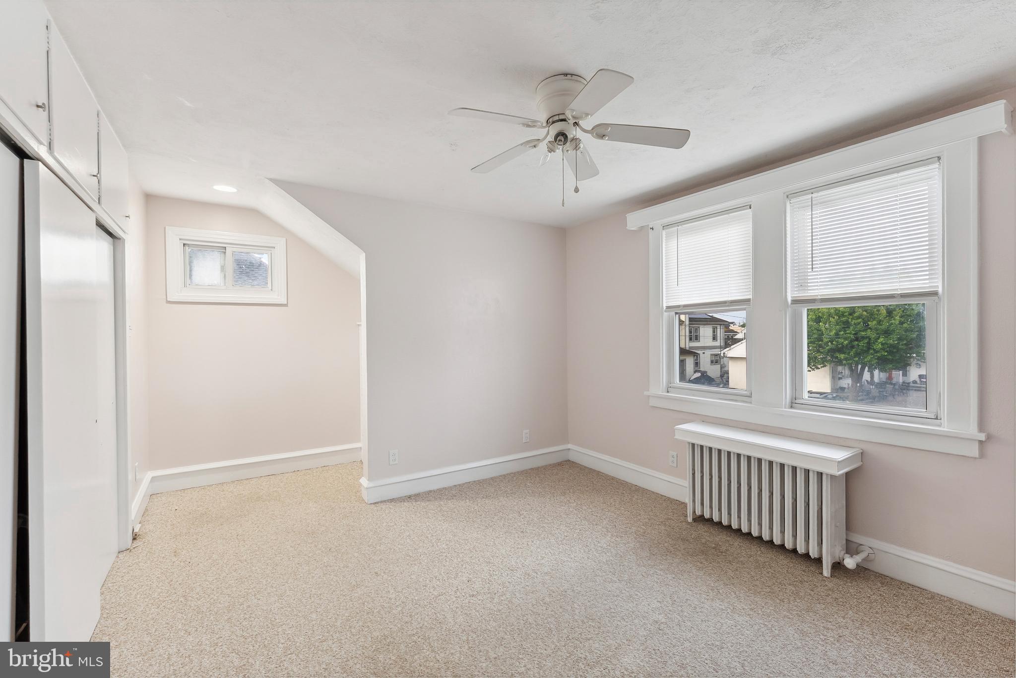221 W 25TH AVENUE
