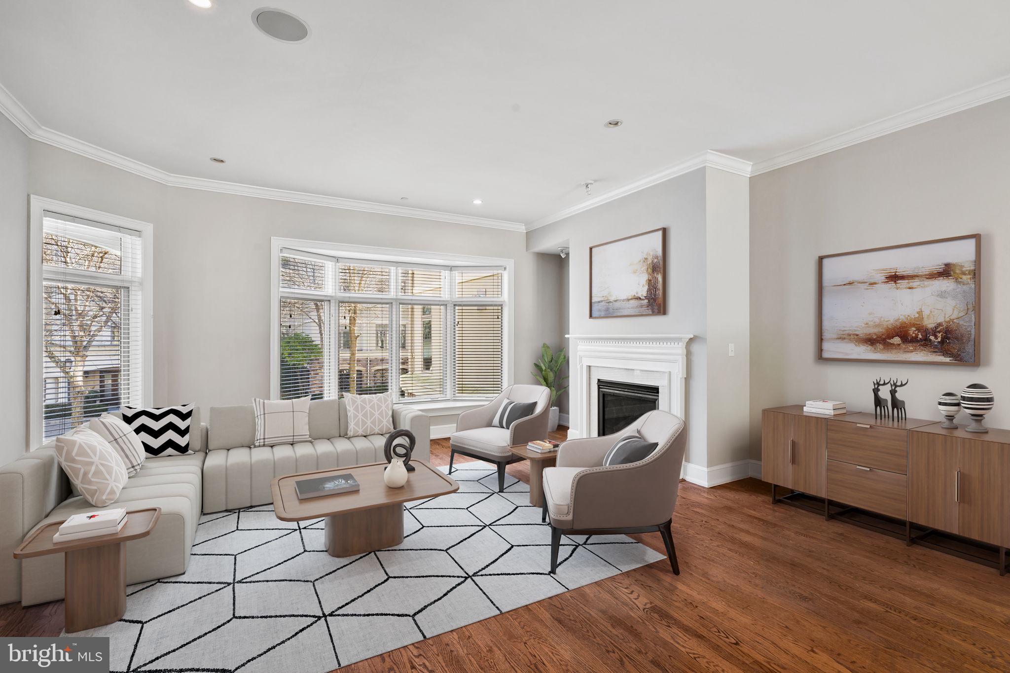 525 WATERVIEW PLACE