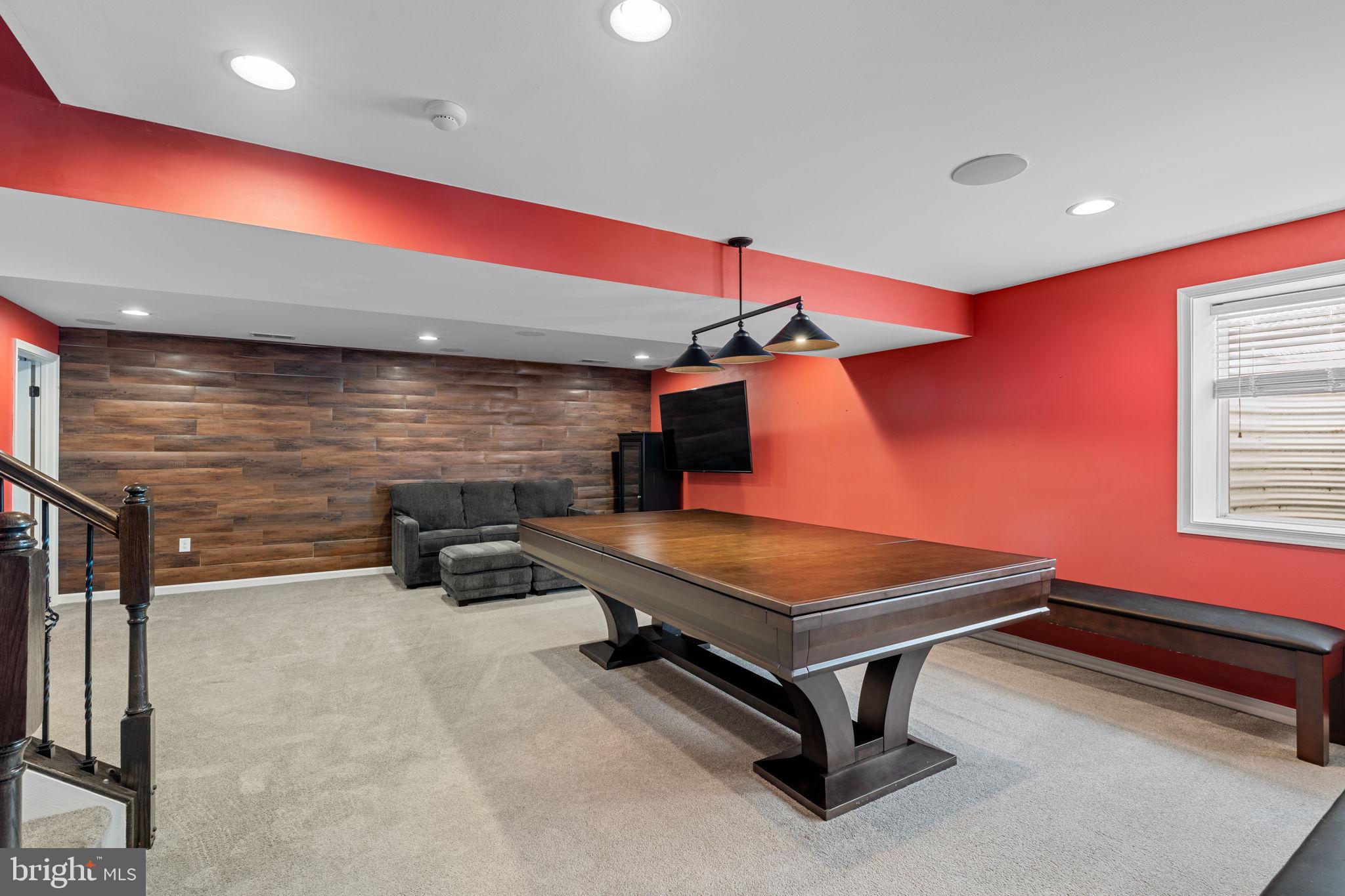 1145 LYNCH CIRCLE
