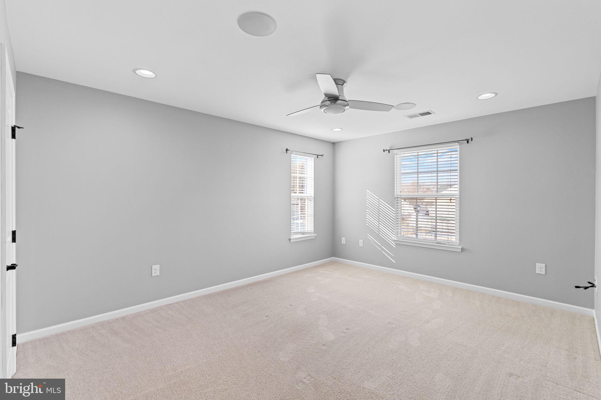 1145 LYNCH CIRCLE