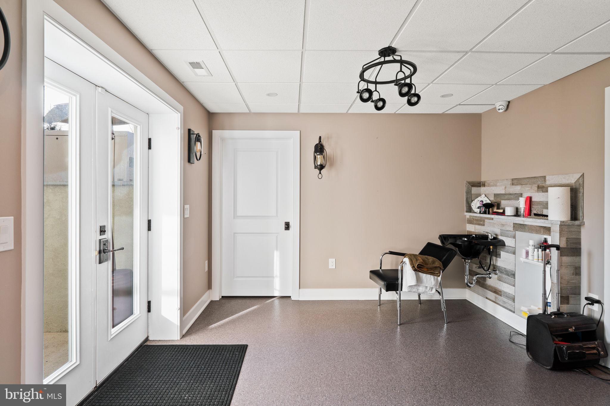 1406 WRIGHTSTOWN ROAD
