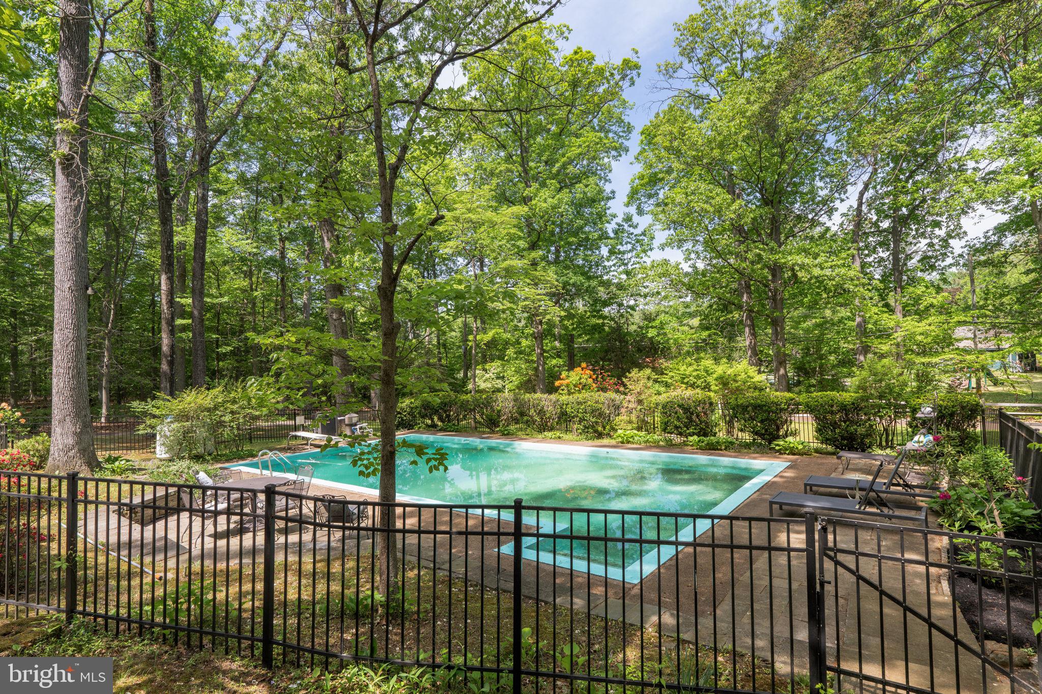 2667 FURLONG ROAD