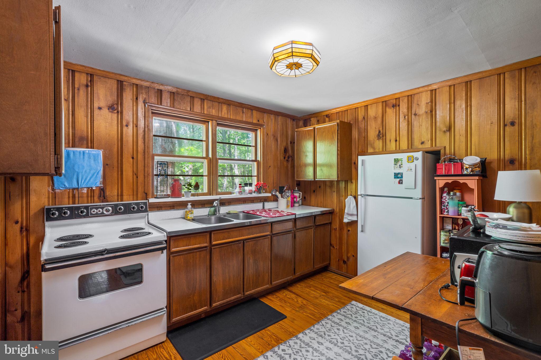 2667 FURLONG ROAD