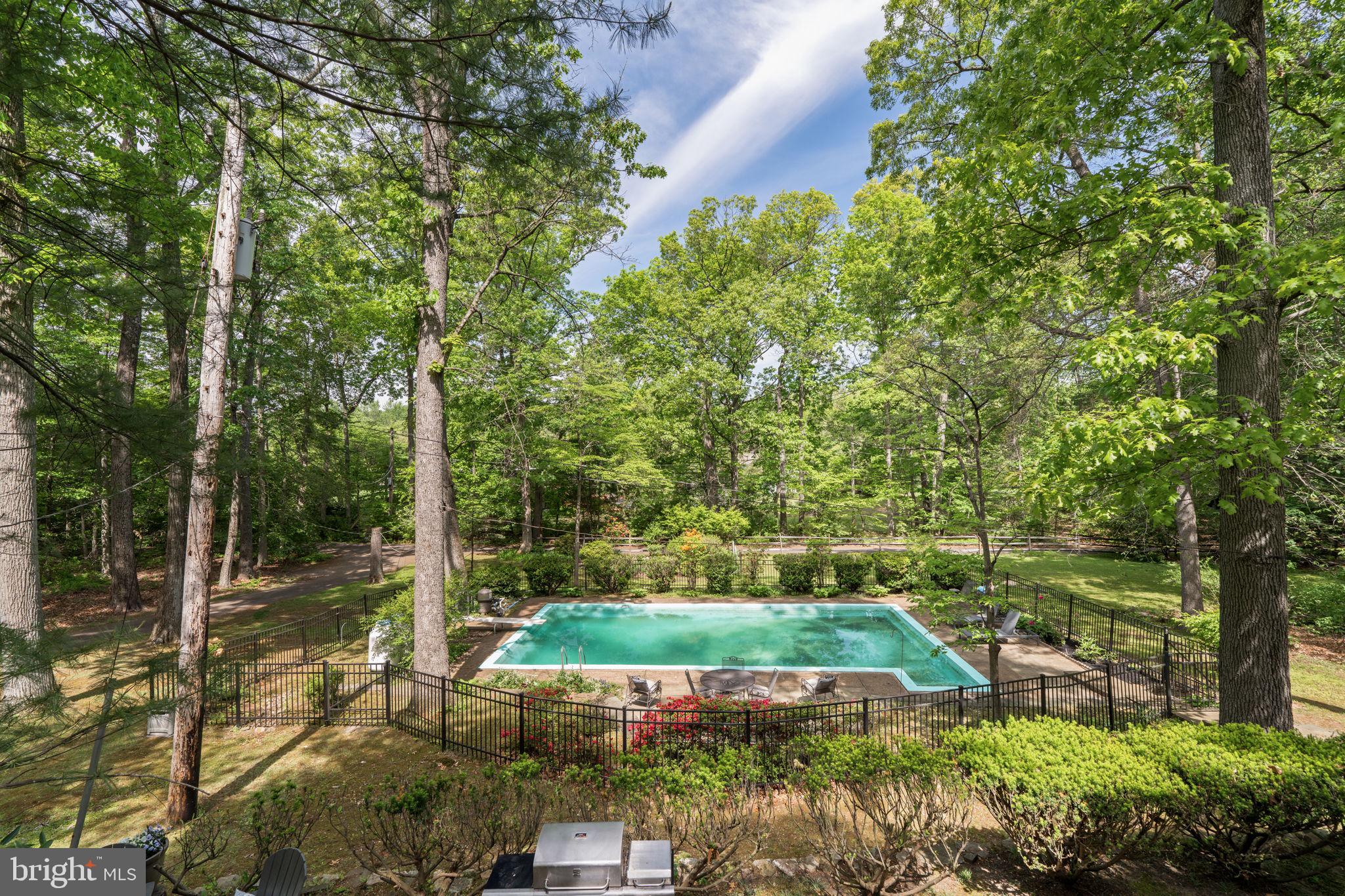2667 FURLONG ROAD