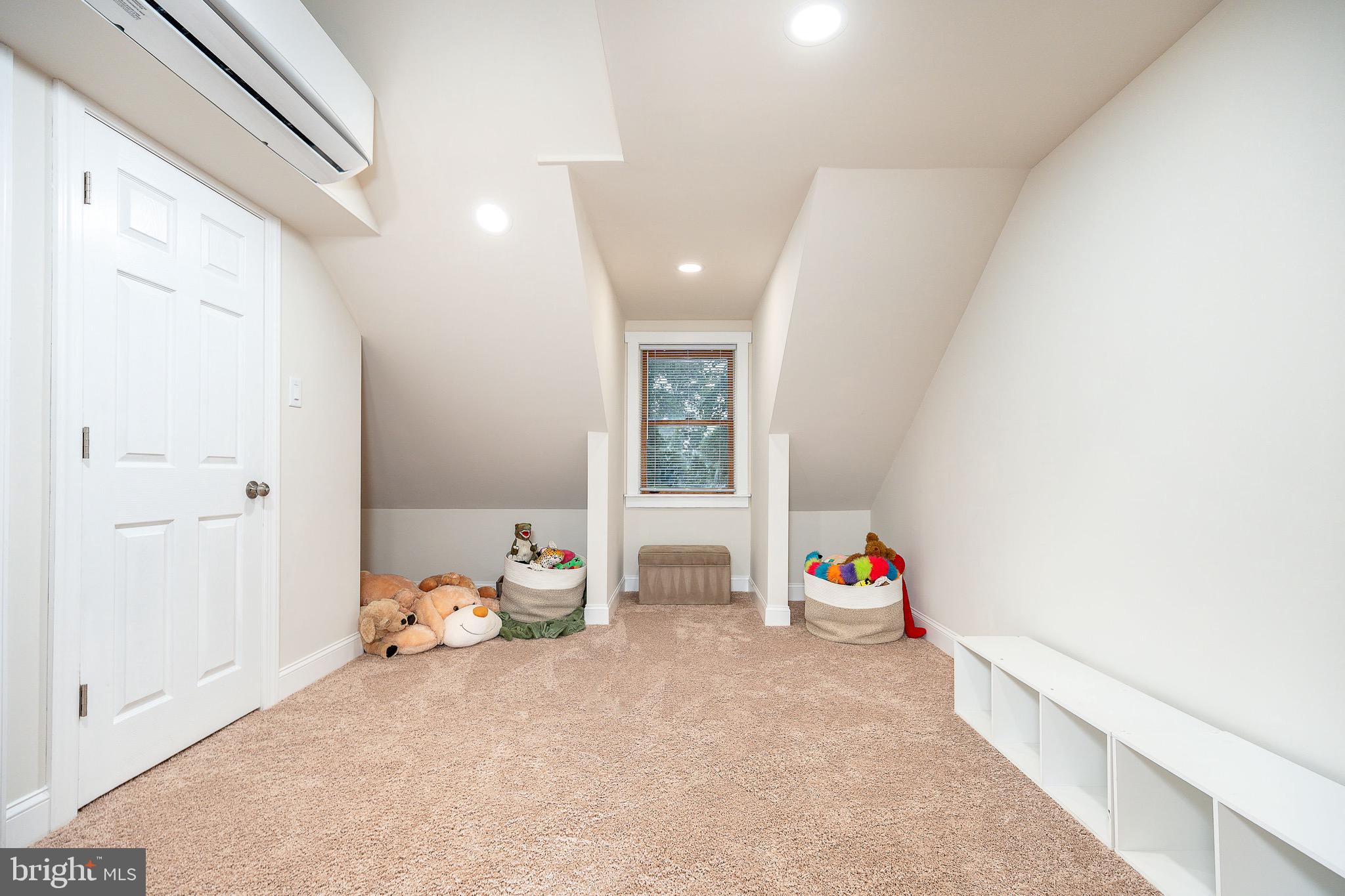 2959 ANTLER DRIVE
