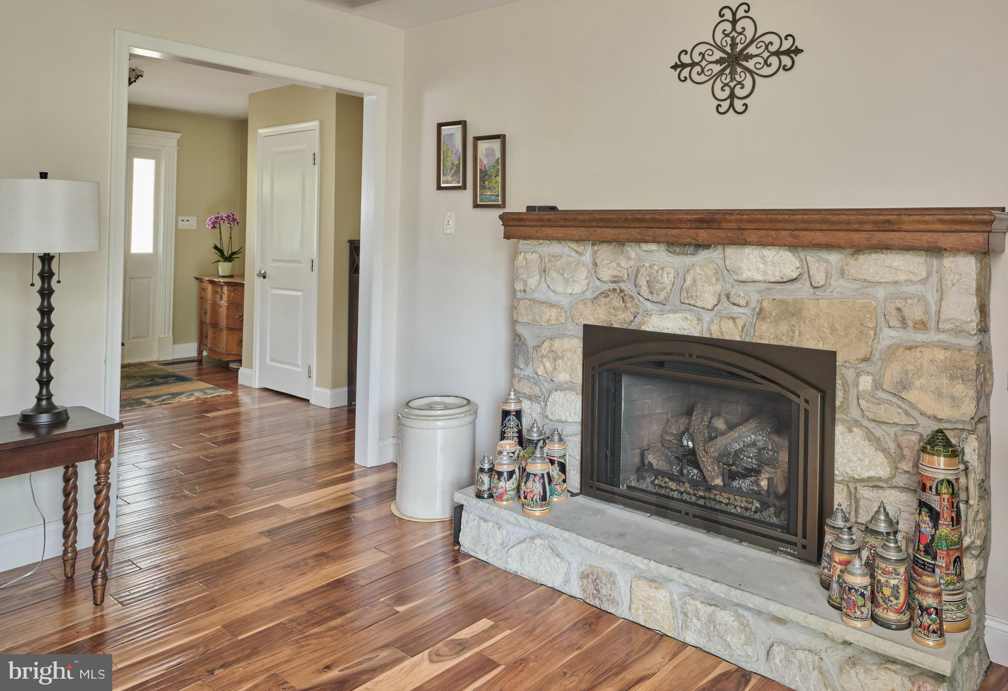 971 WEBER DRIVE