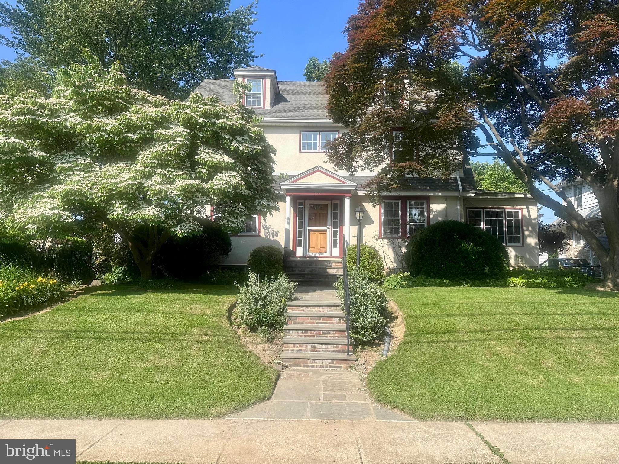 607 HARPER AVENUE