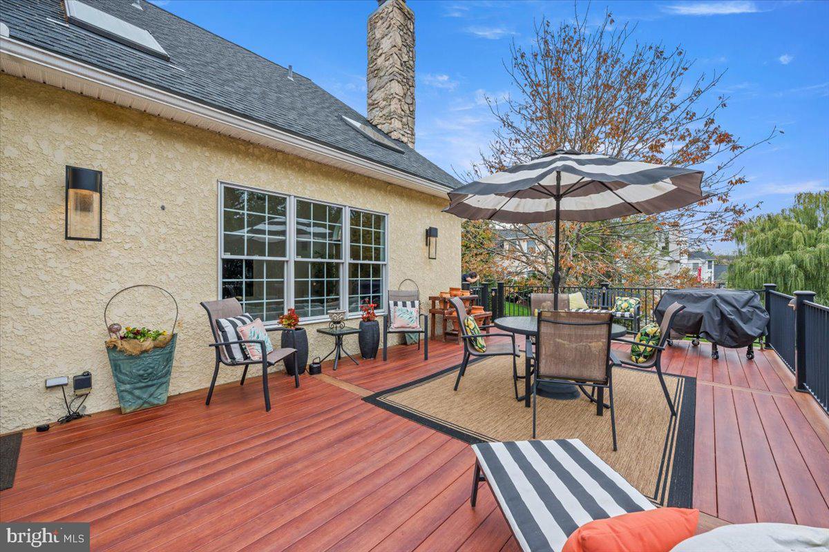 6942 LEHIGH COURT