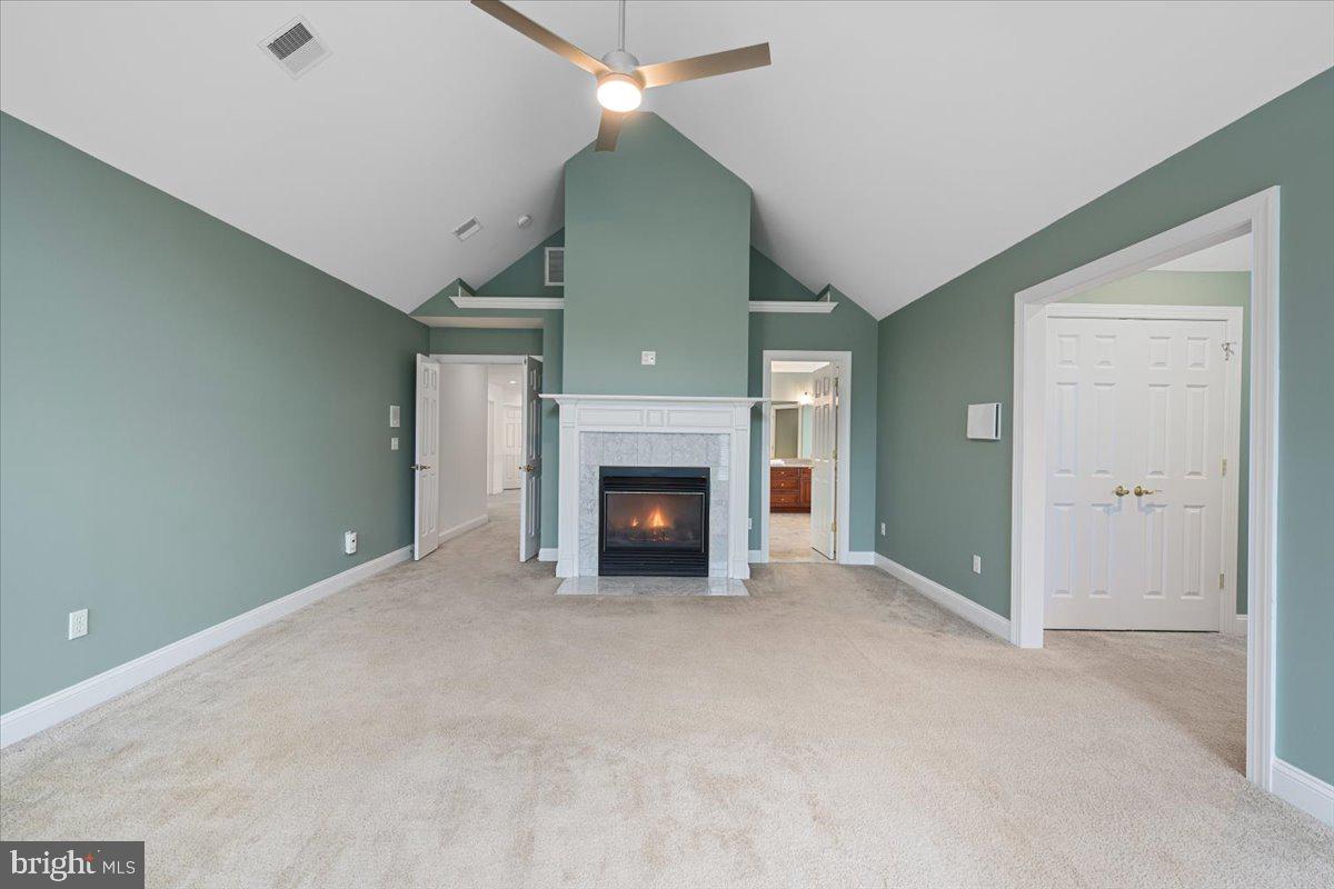 6942 LEHIGH COURT
