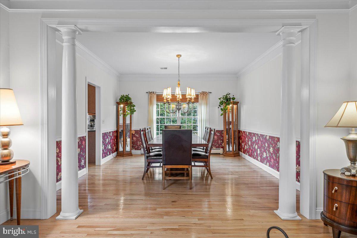 6942 LEHIGH COURT