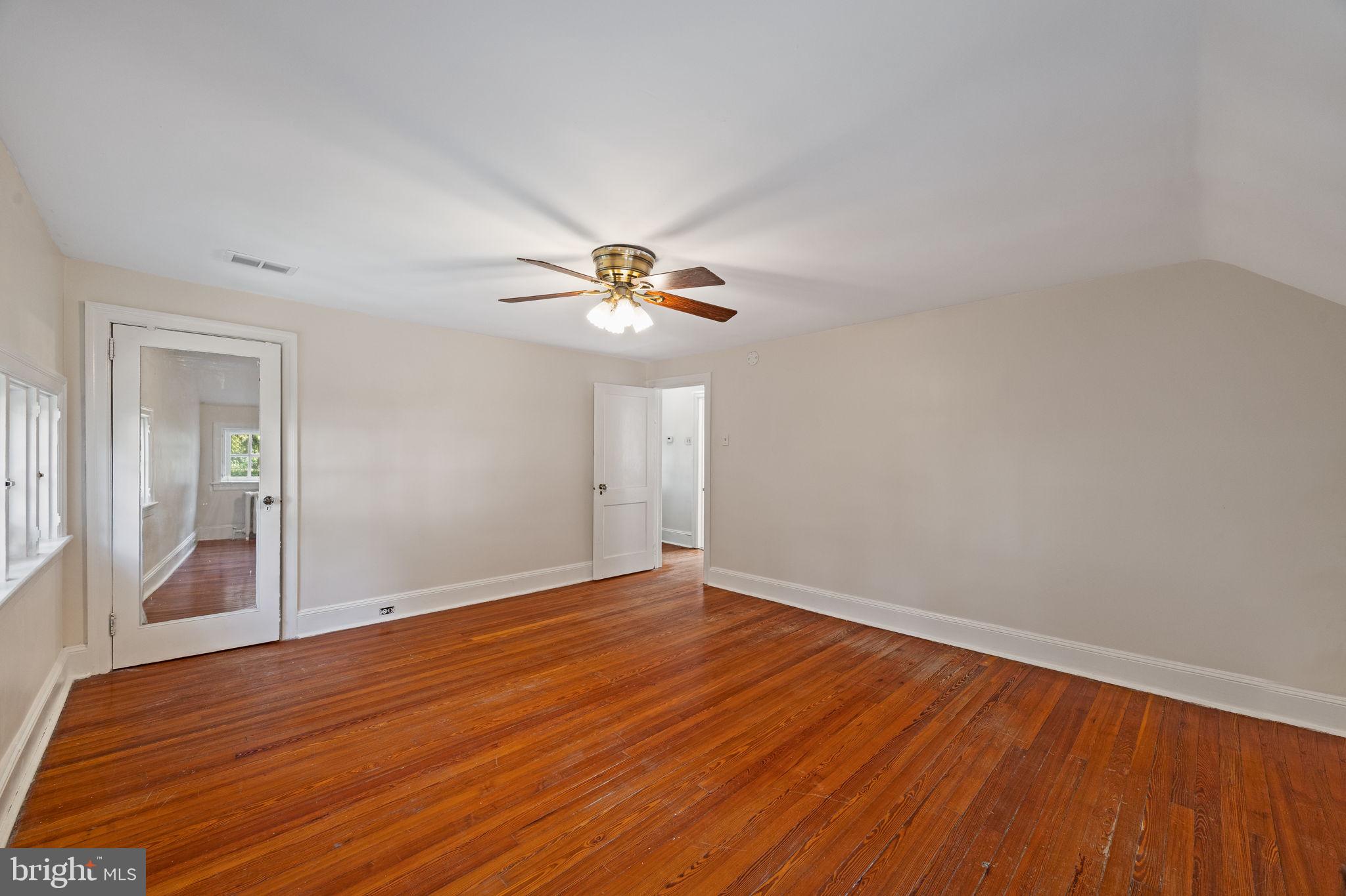 908 EDGE HILL ROAD