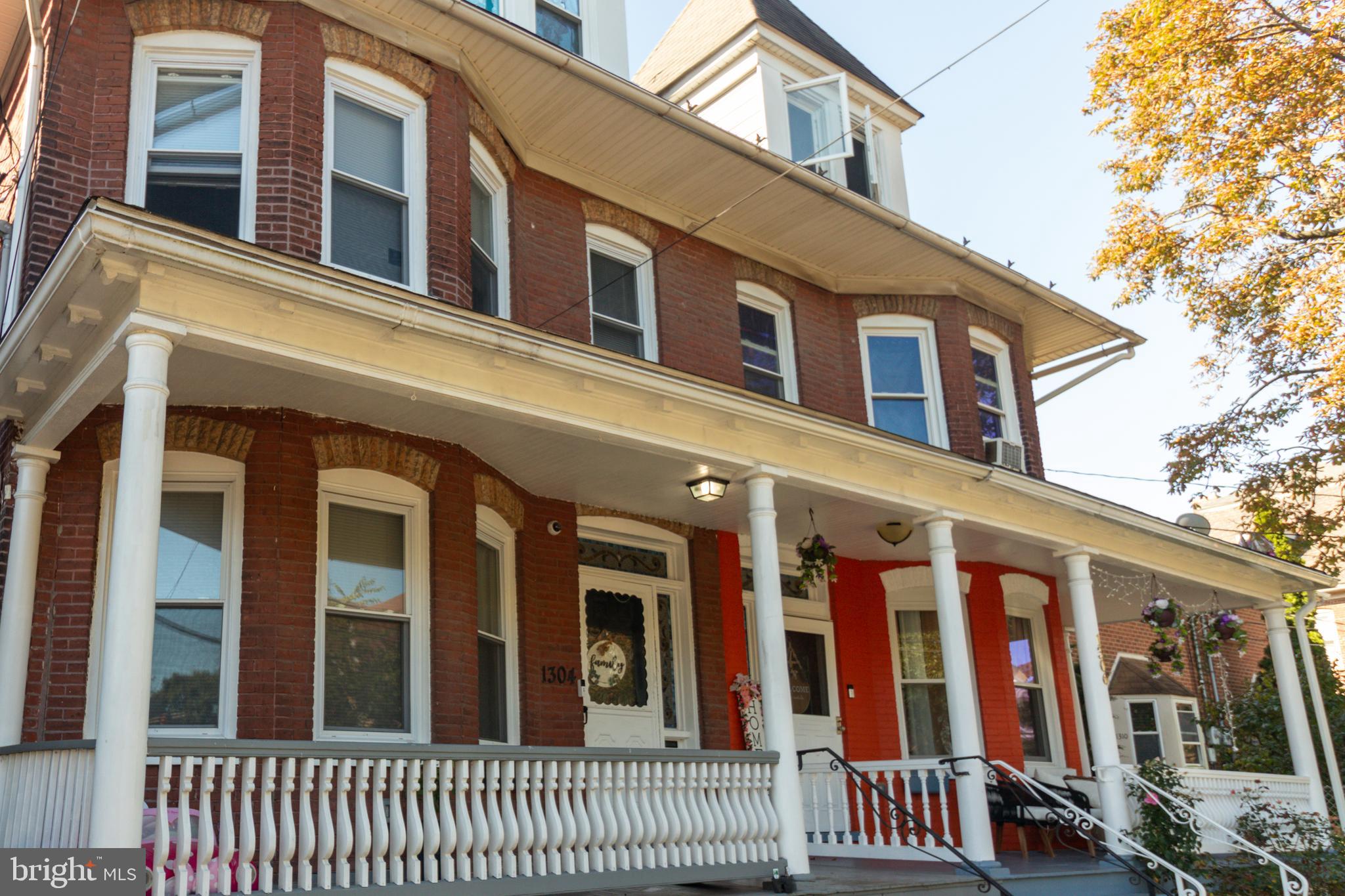 1304 WASHINGTON STREET