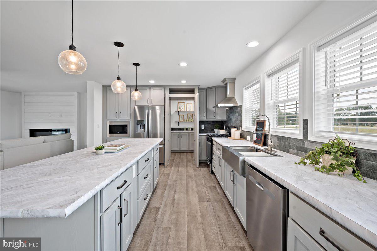 3983 HASTINGS ROAD