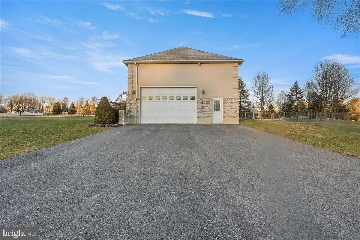 901 MEYER ROAD