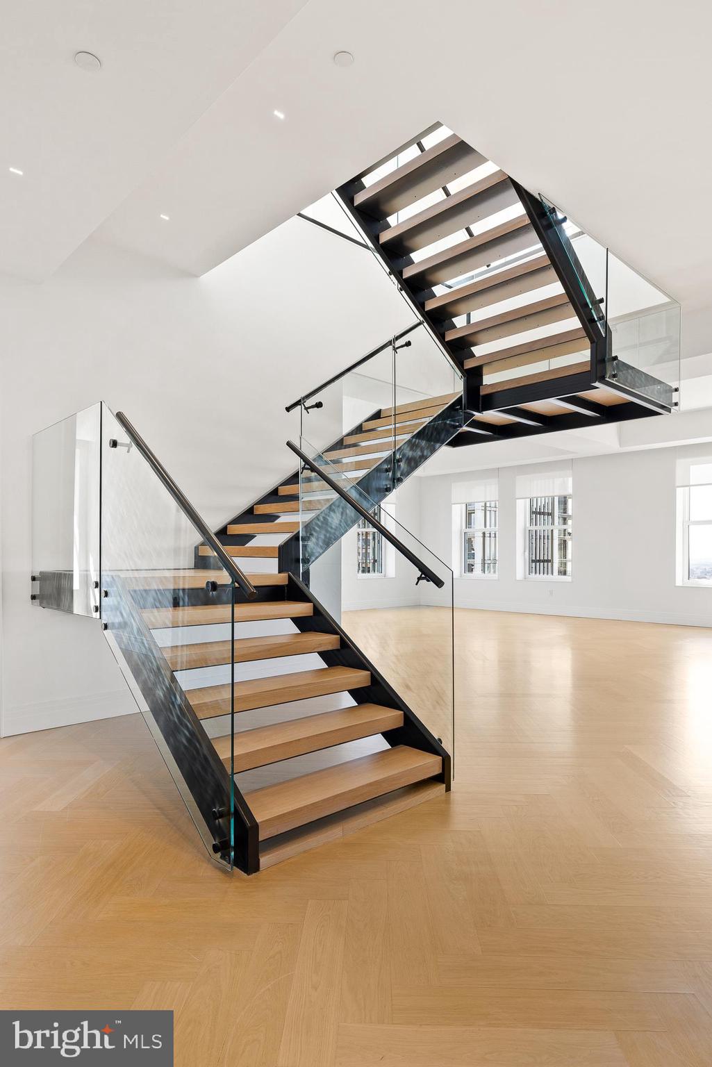 1401 SPRUCE PENTHOUSE I