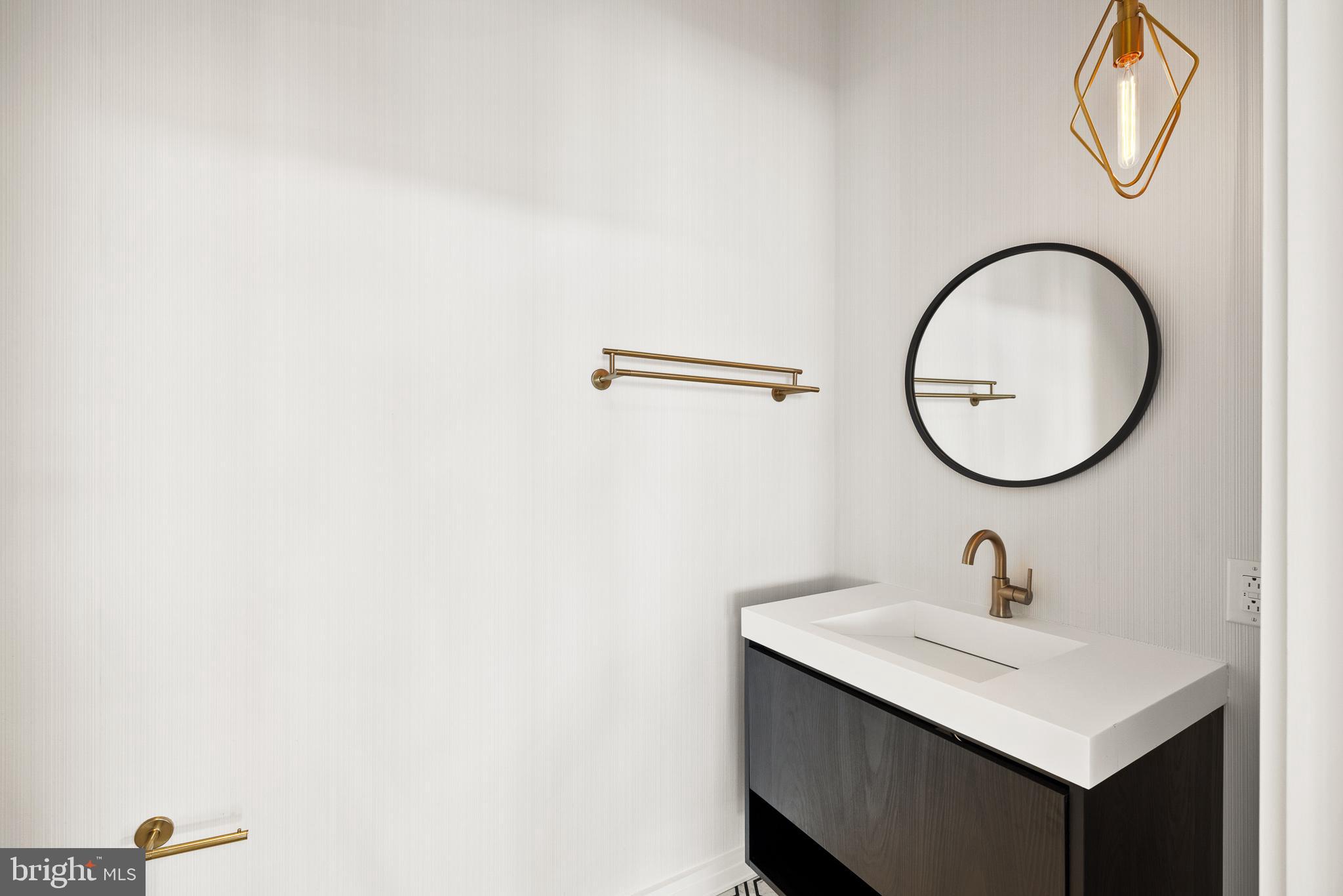1401 SPRUCE PENTHOUSE I