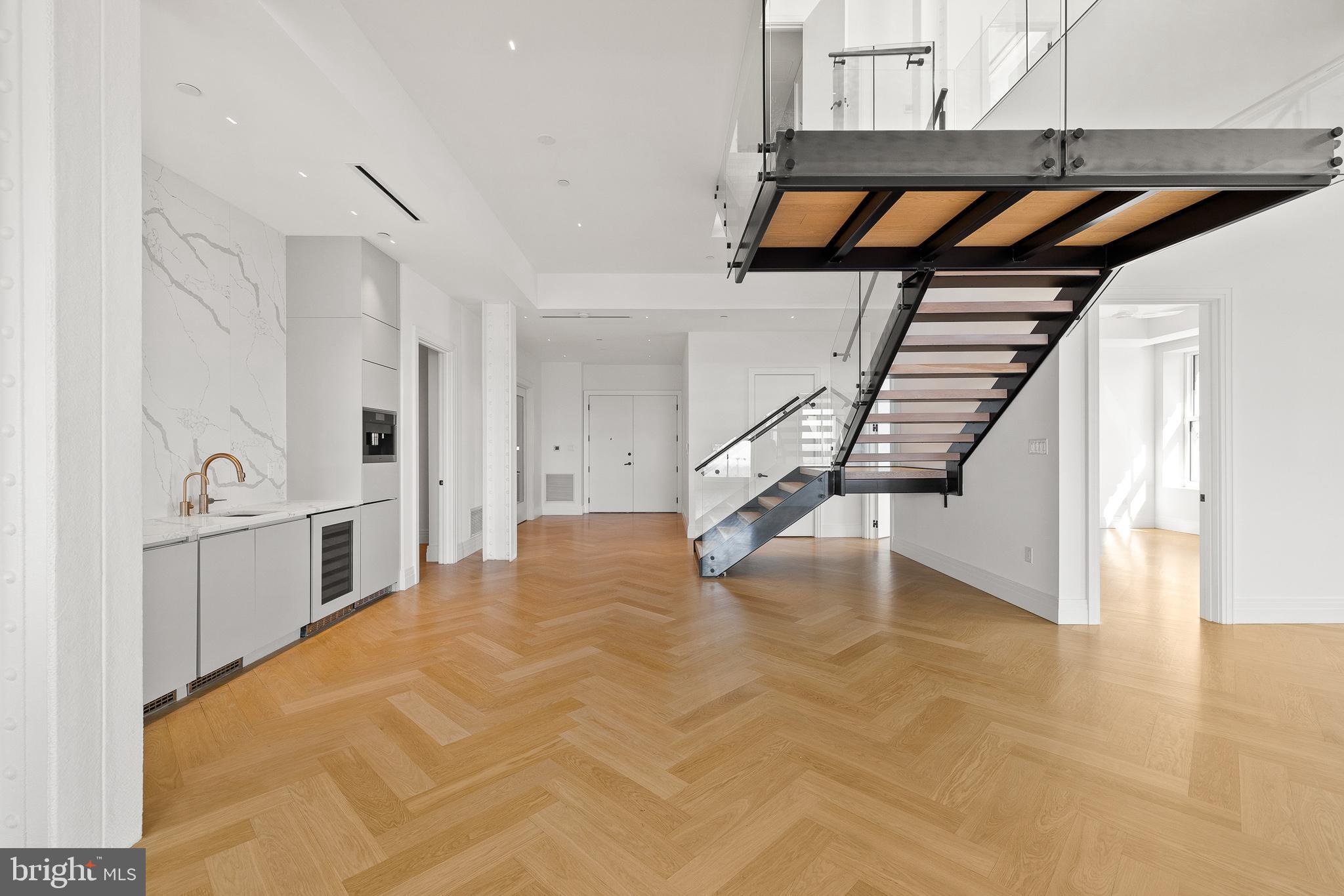 1401 SPRUCE PENTHOUSE I