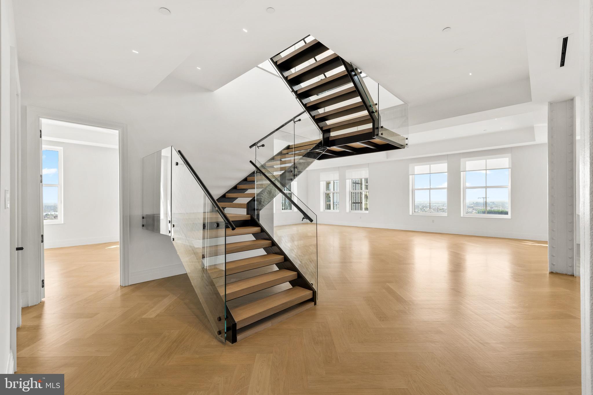 1401 SPRUCE PENTHOUSE I