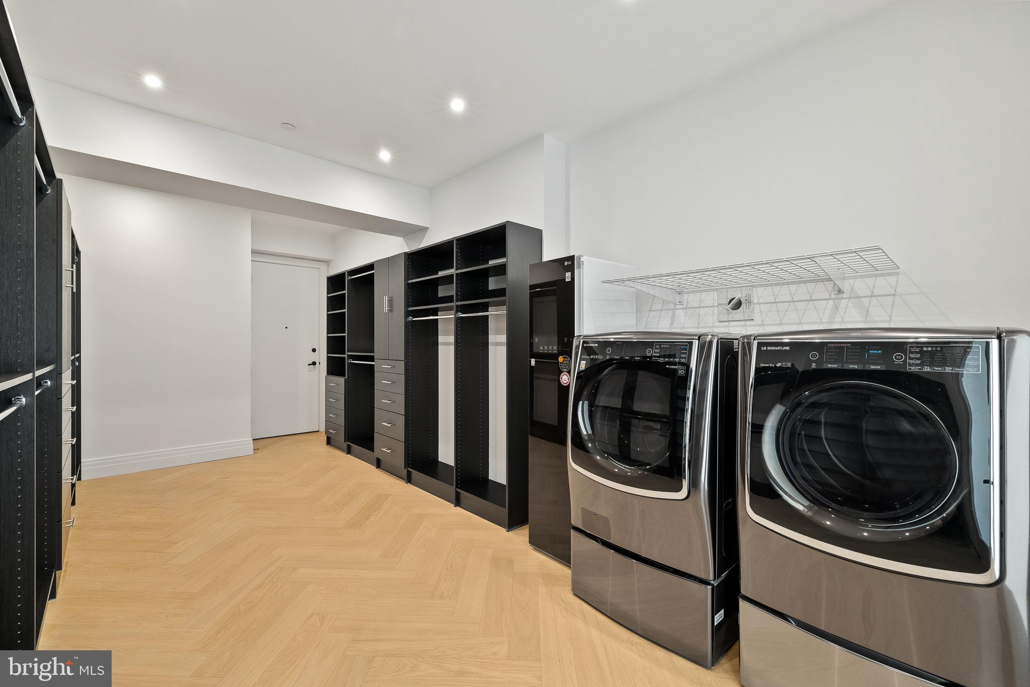 1401 SPRUCE PENTHOUSE I