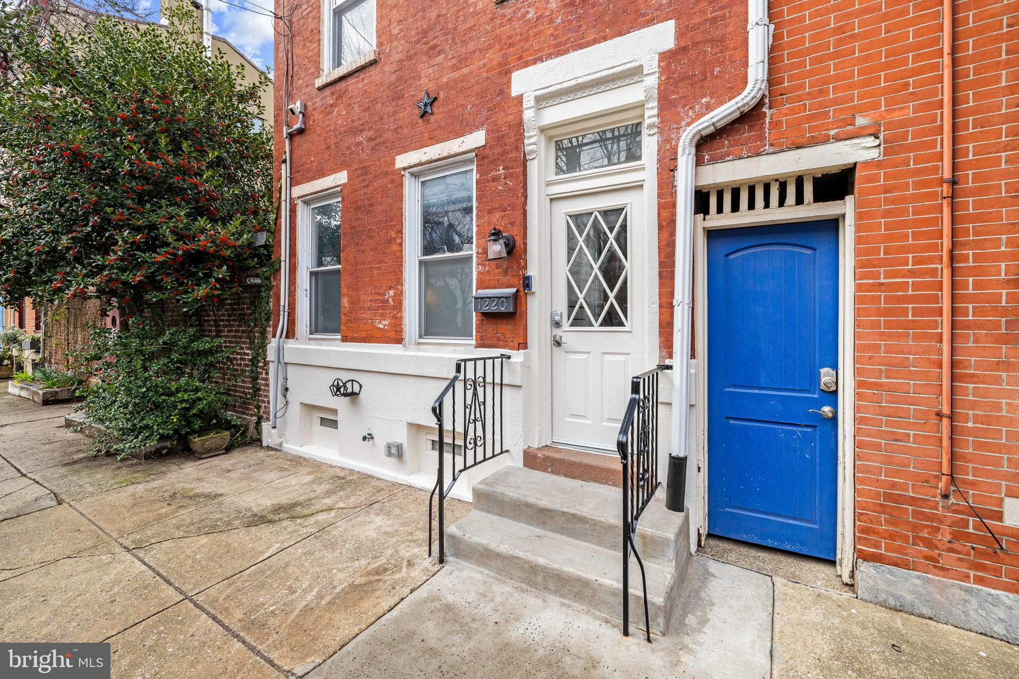 1220 N Hancock St