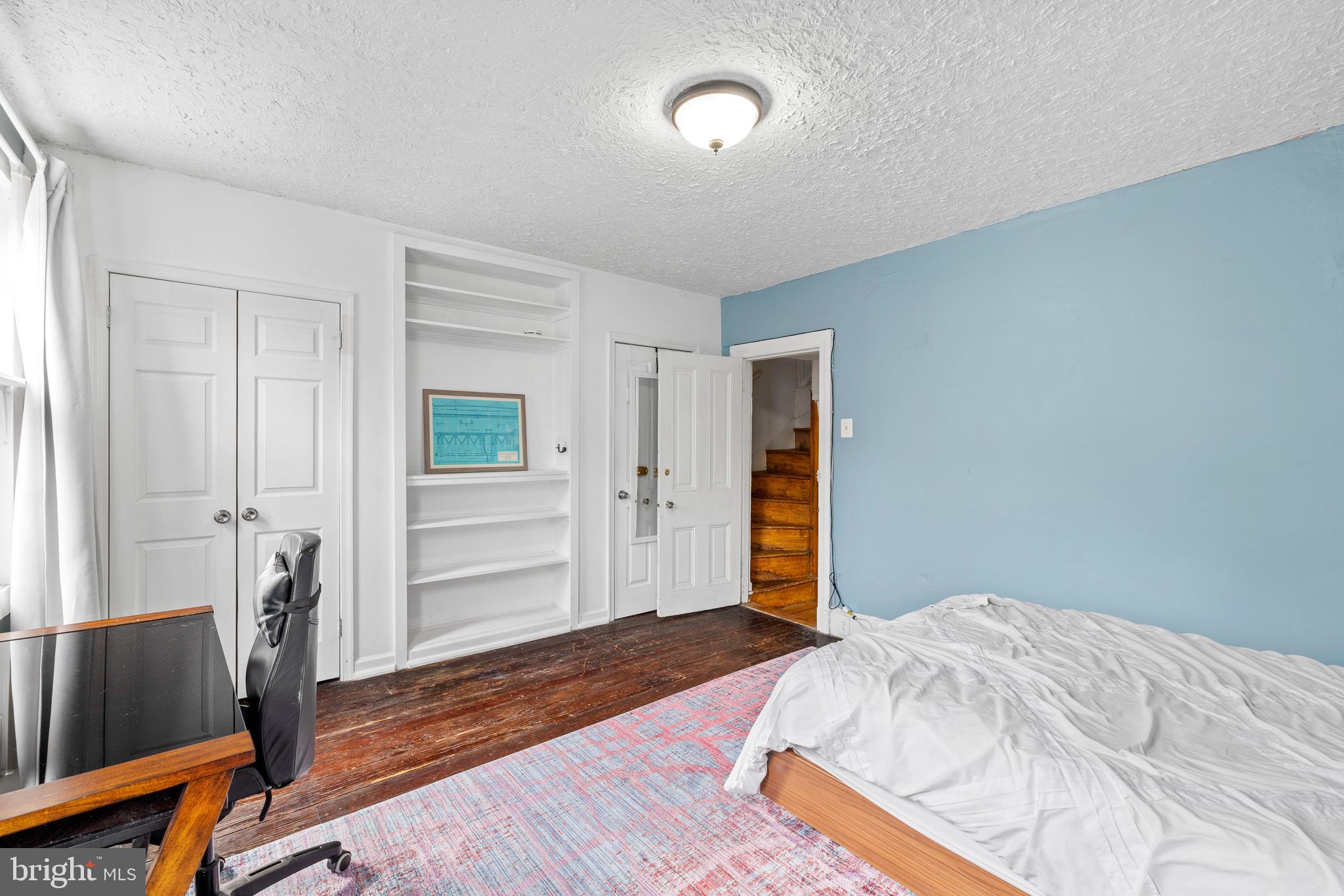 1220 N Hancock St