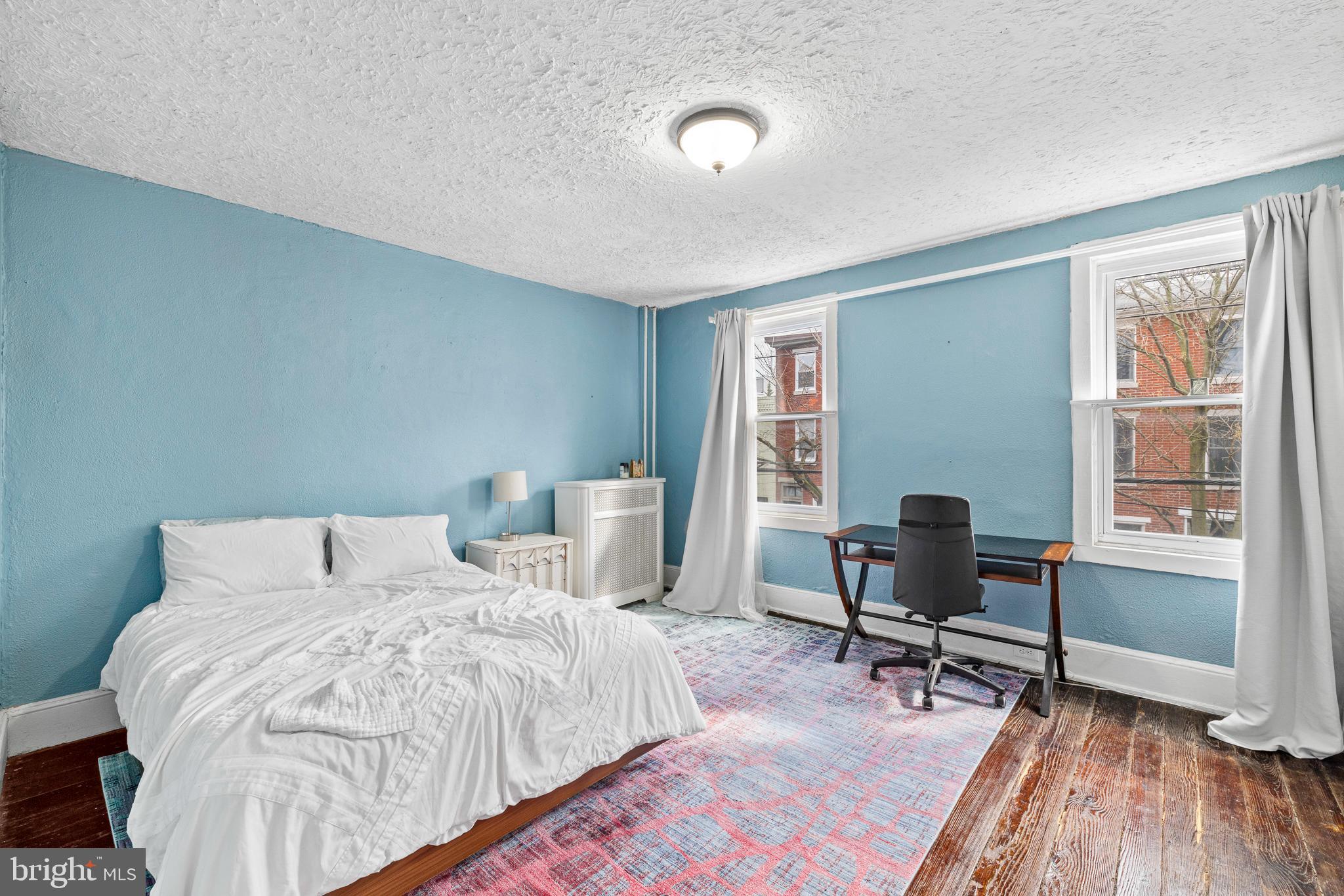 1220 N Hancock St