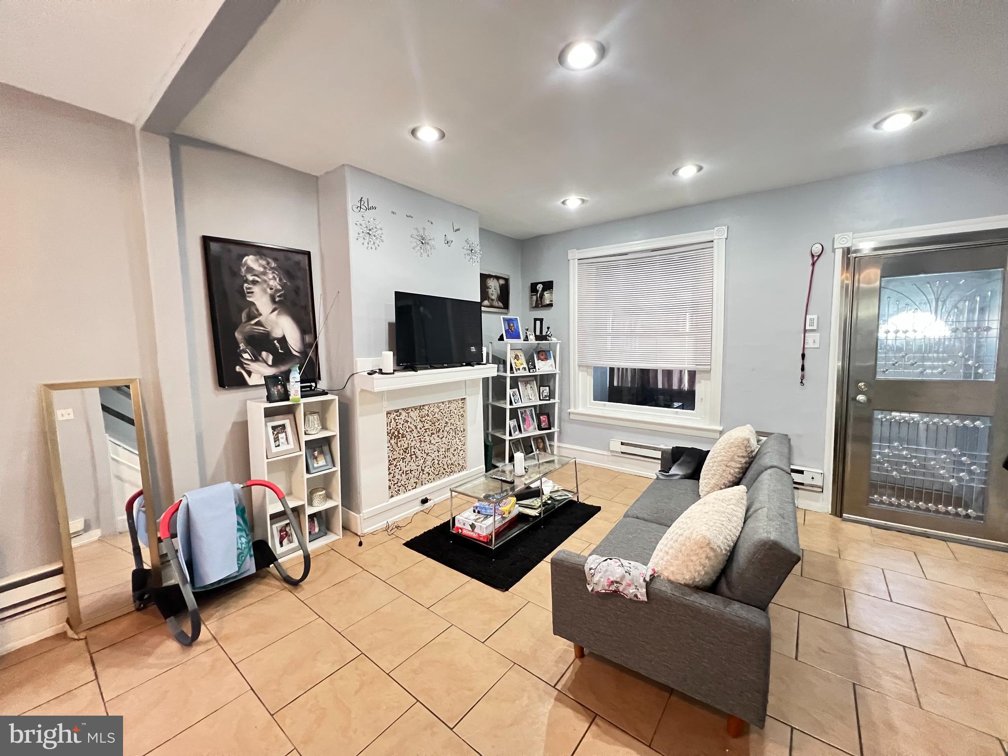 5311 Yocum St