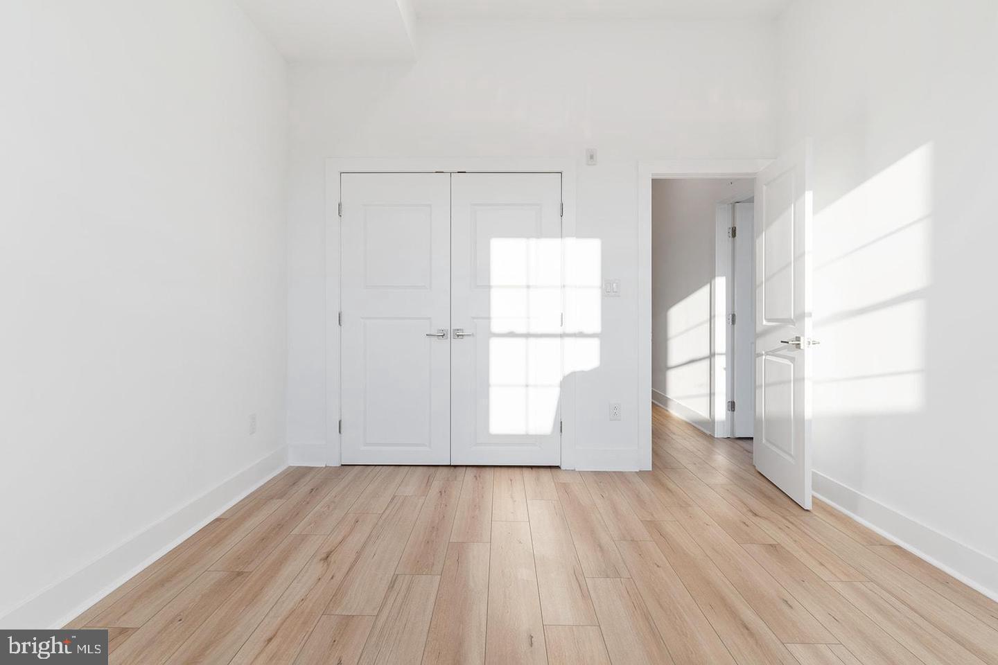 2100 N HANCOCK STREET 3