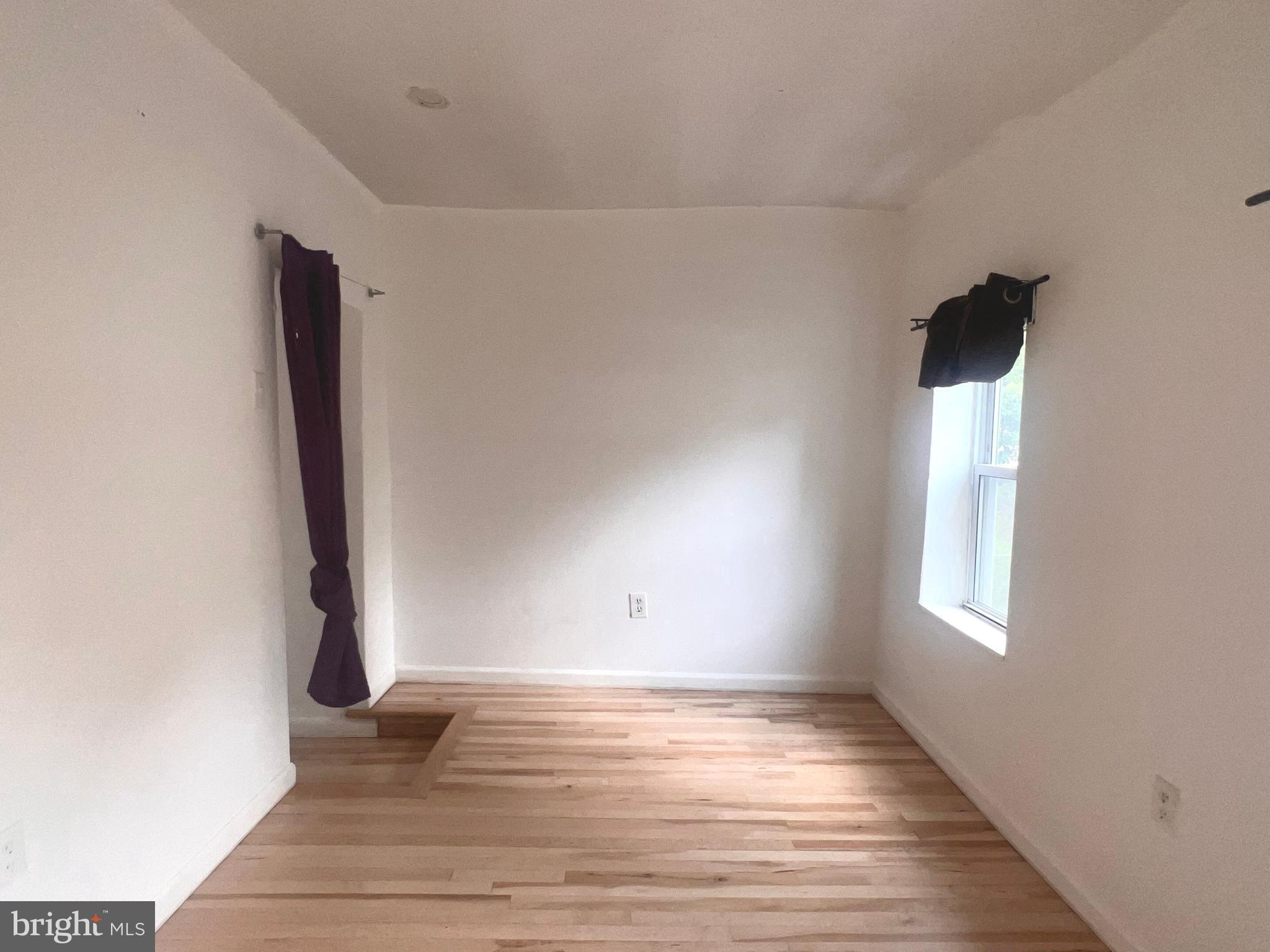 1309 MARLBOROUGH STREET 2F