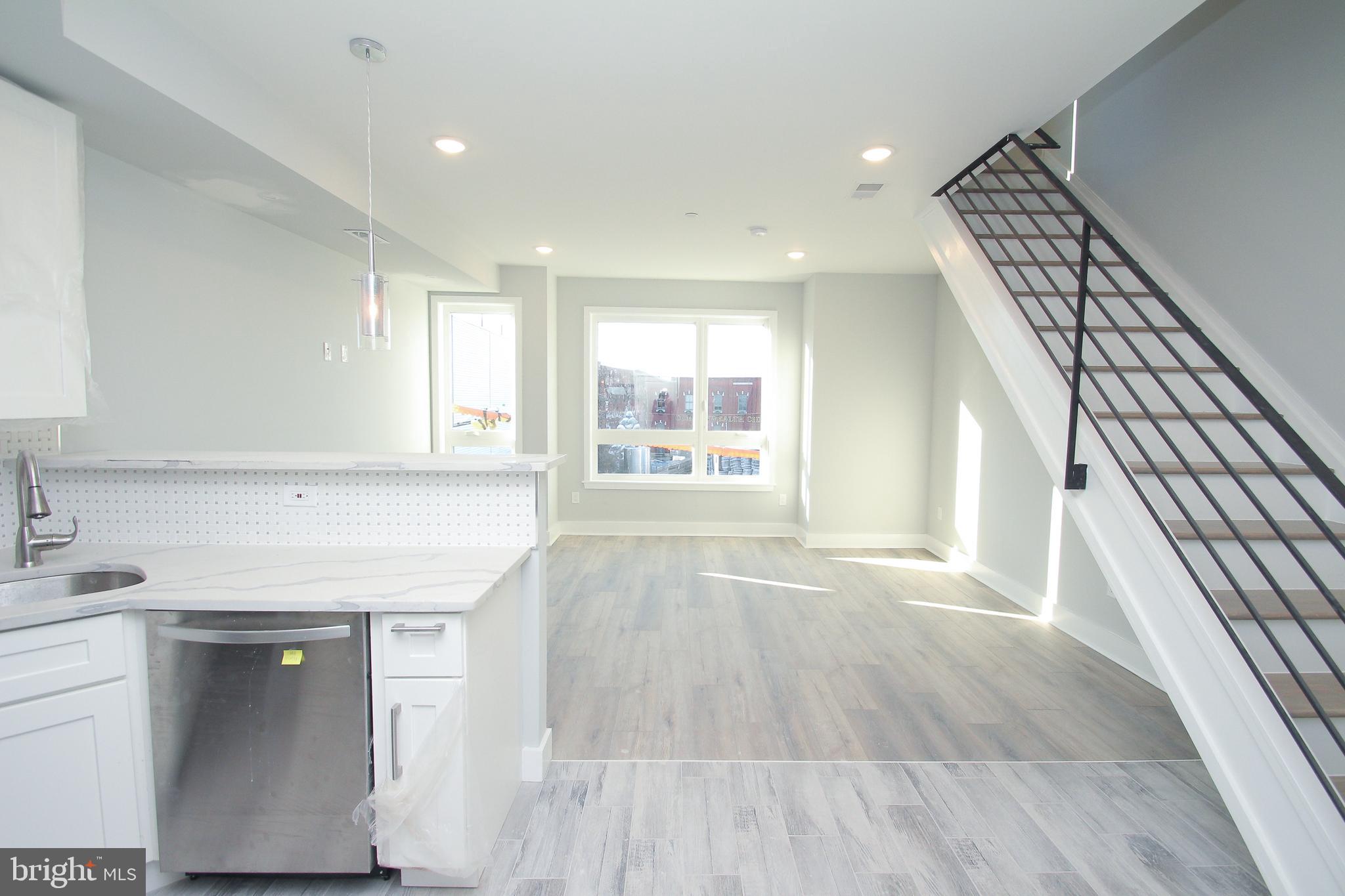 2423 FRANKFORD AVENUE 3F