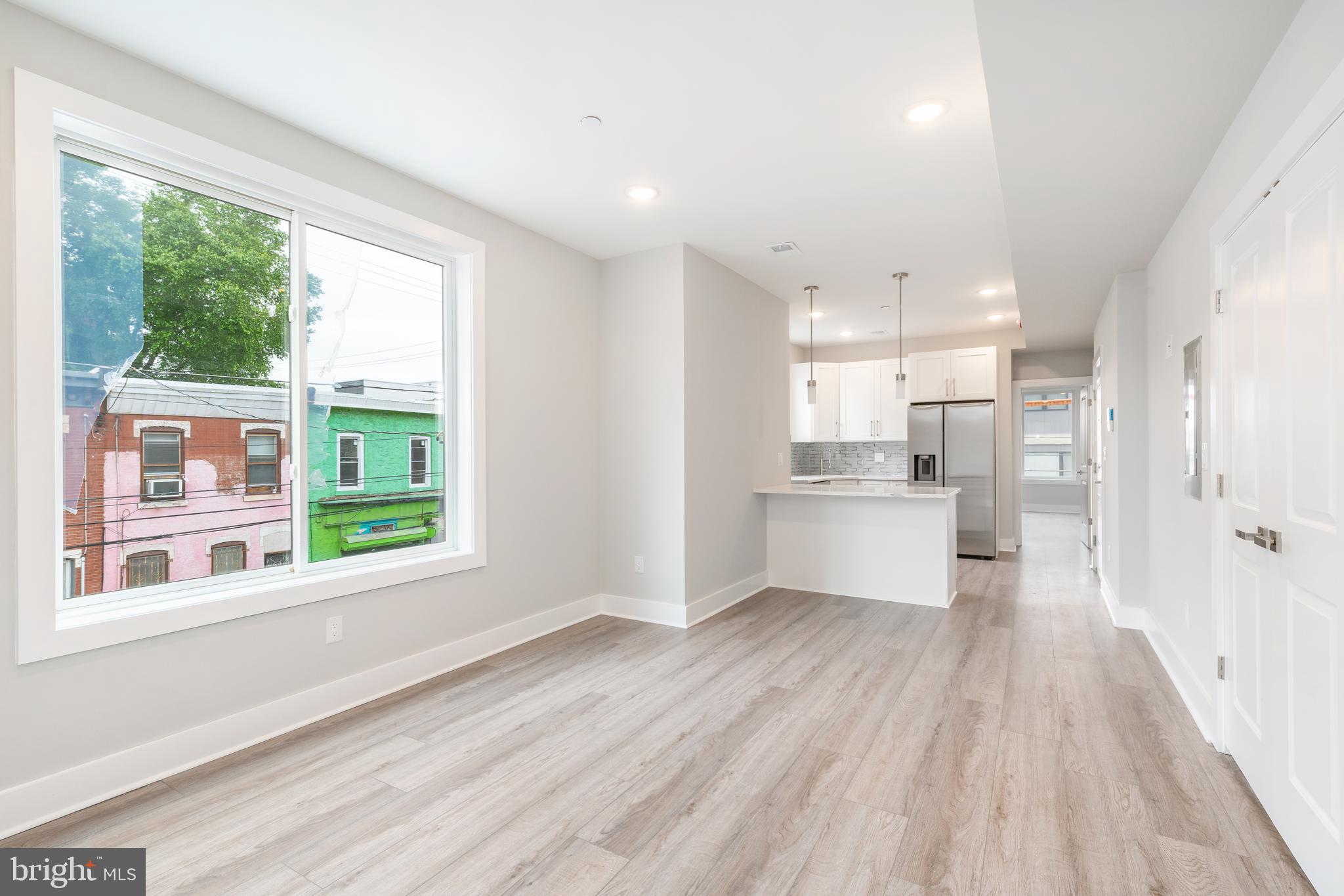 2000 E HUNTINGDON STREET 2