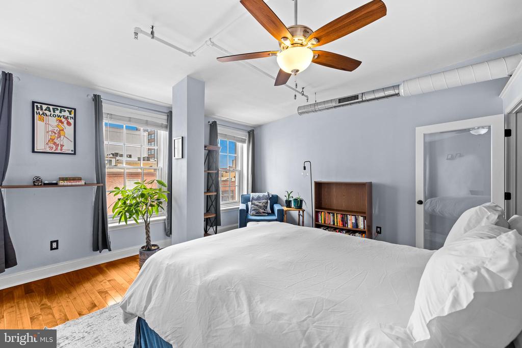 104 N 2ND ST #402