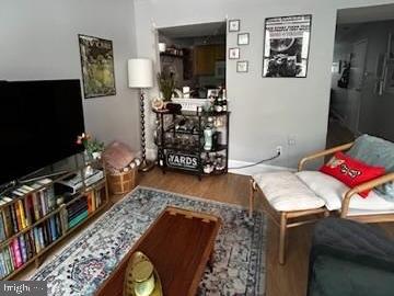 262 S 11th St