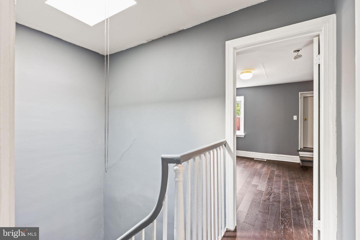 262 S 11th St