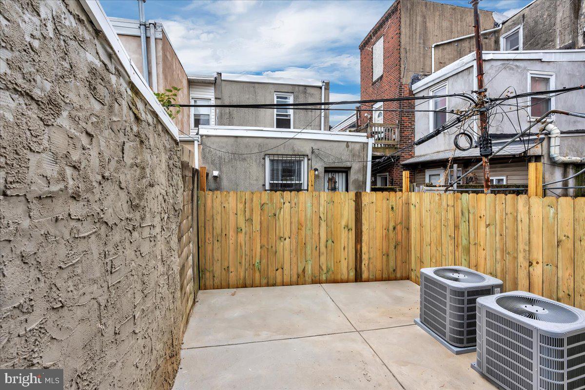 536 MORRIS STREET