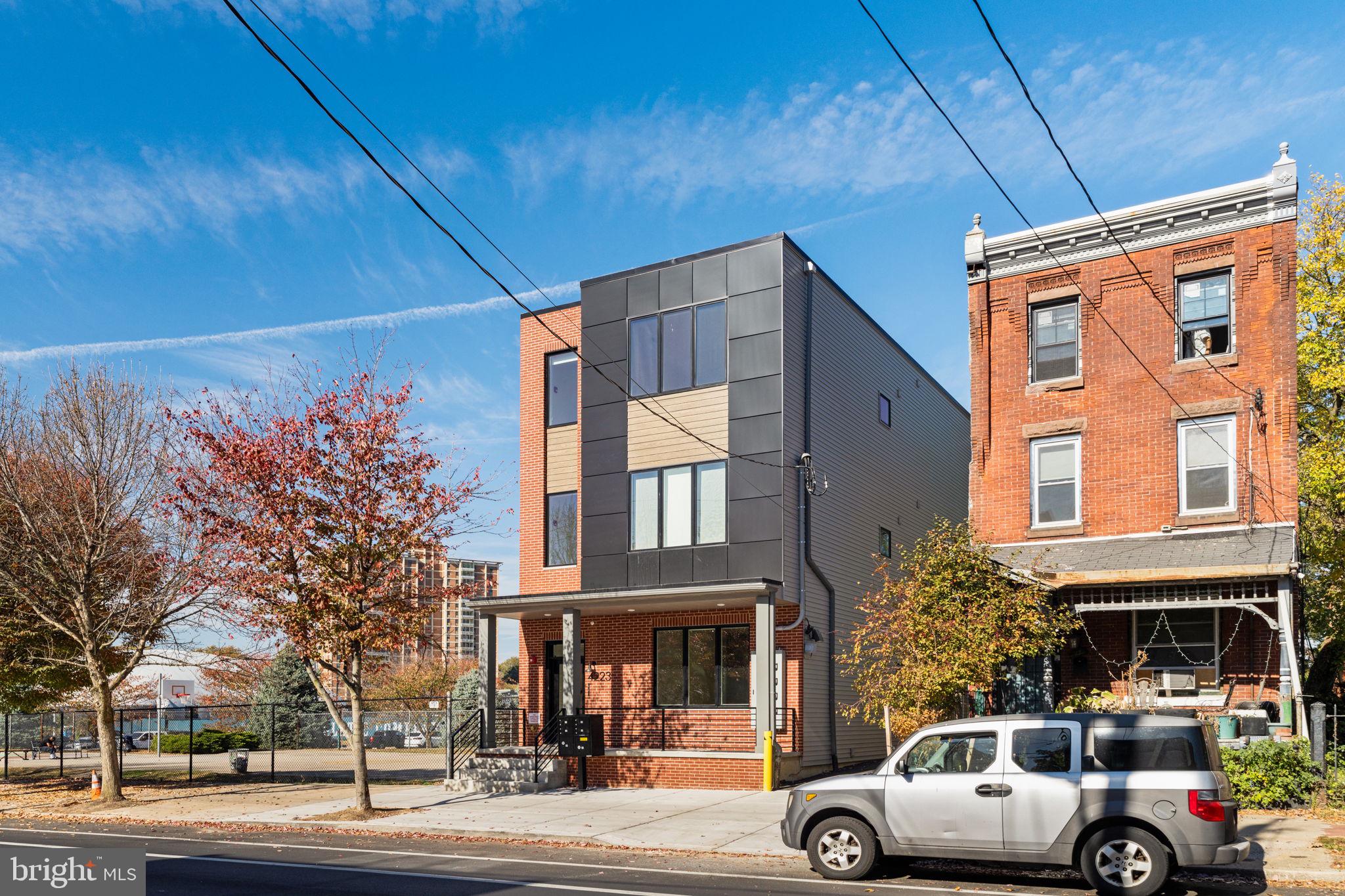 4225 POWELTON AVENUE
