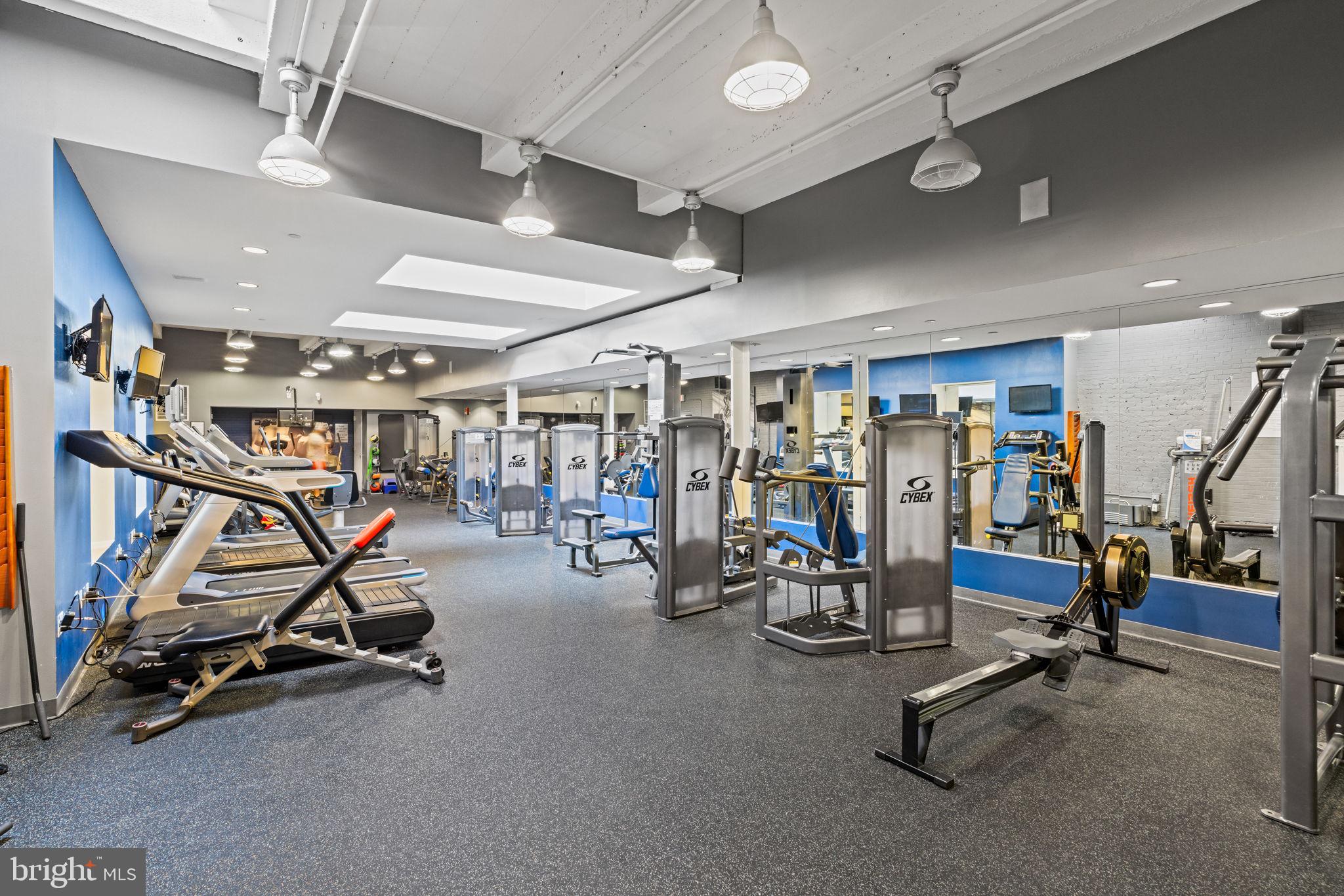 1600 ARCH STREET 18 1713
