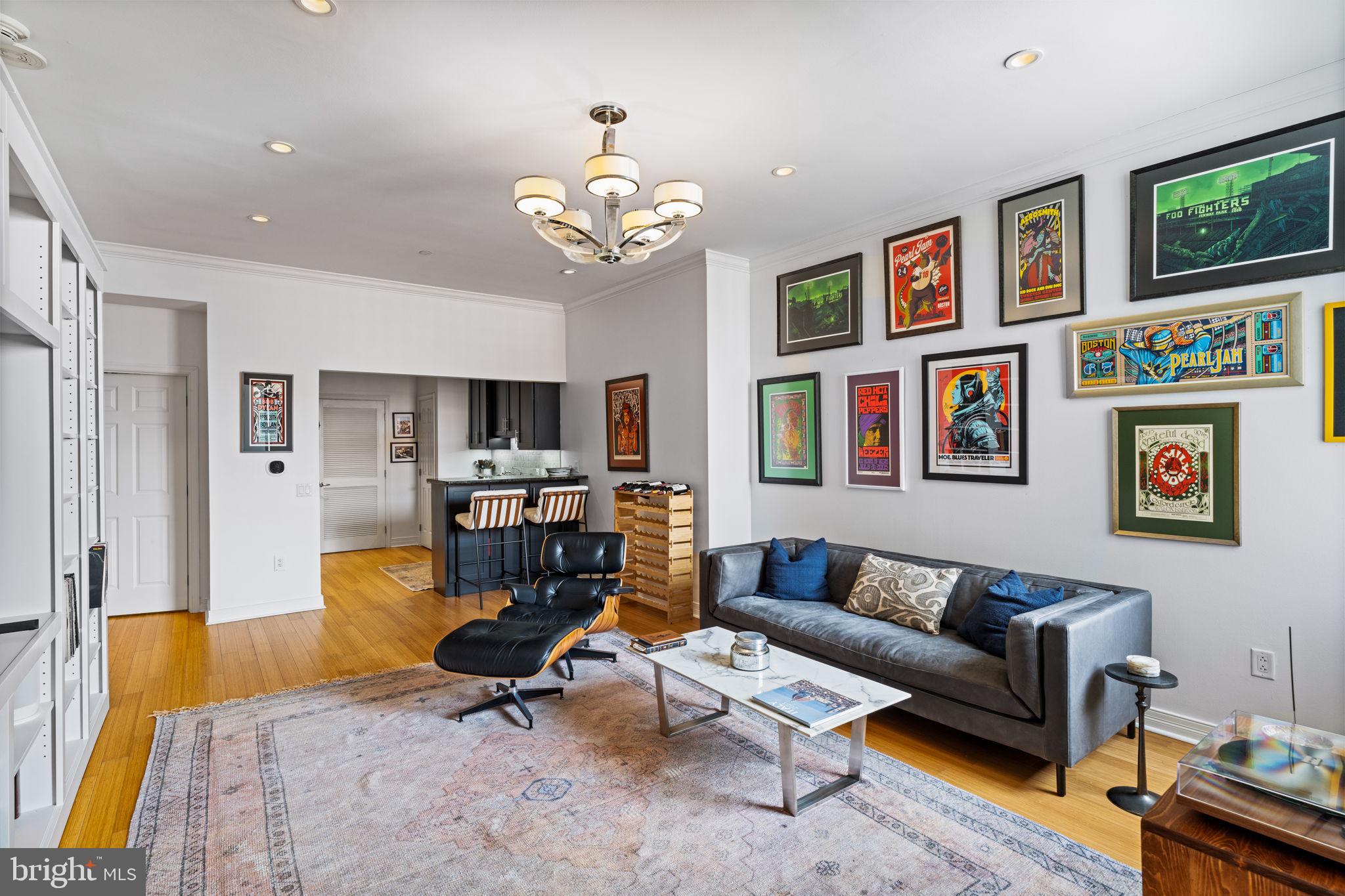 1600 ARCH STREET 18 1713
