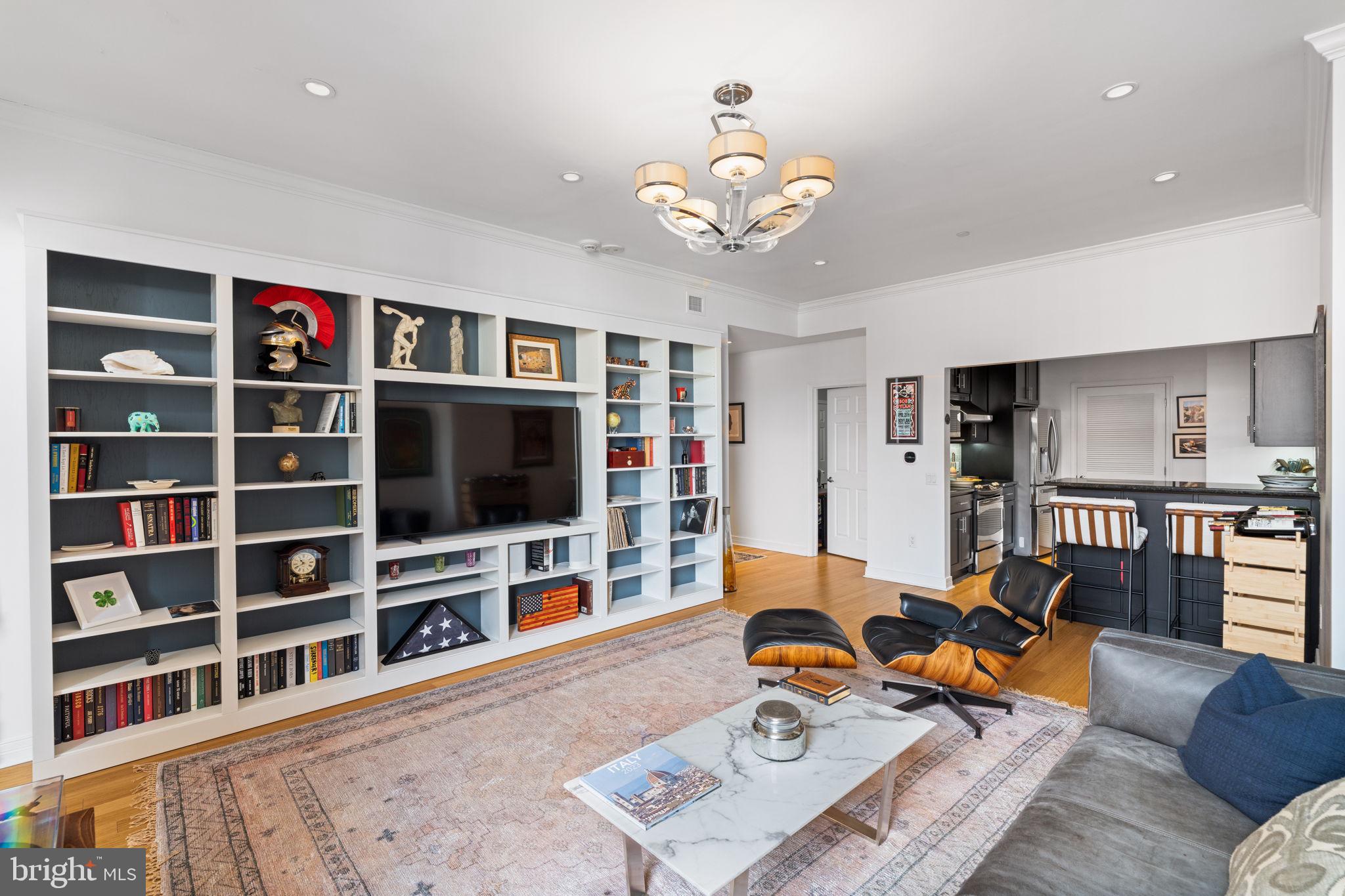 1600 ARCH STREET 18 1713