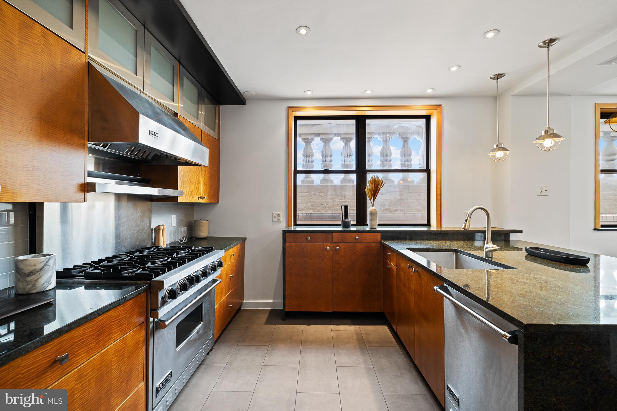 250 S 13TH STREET 14A