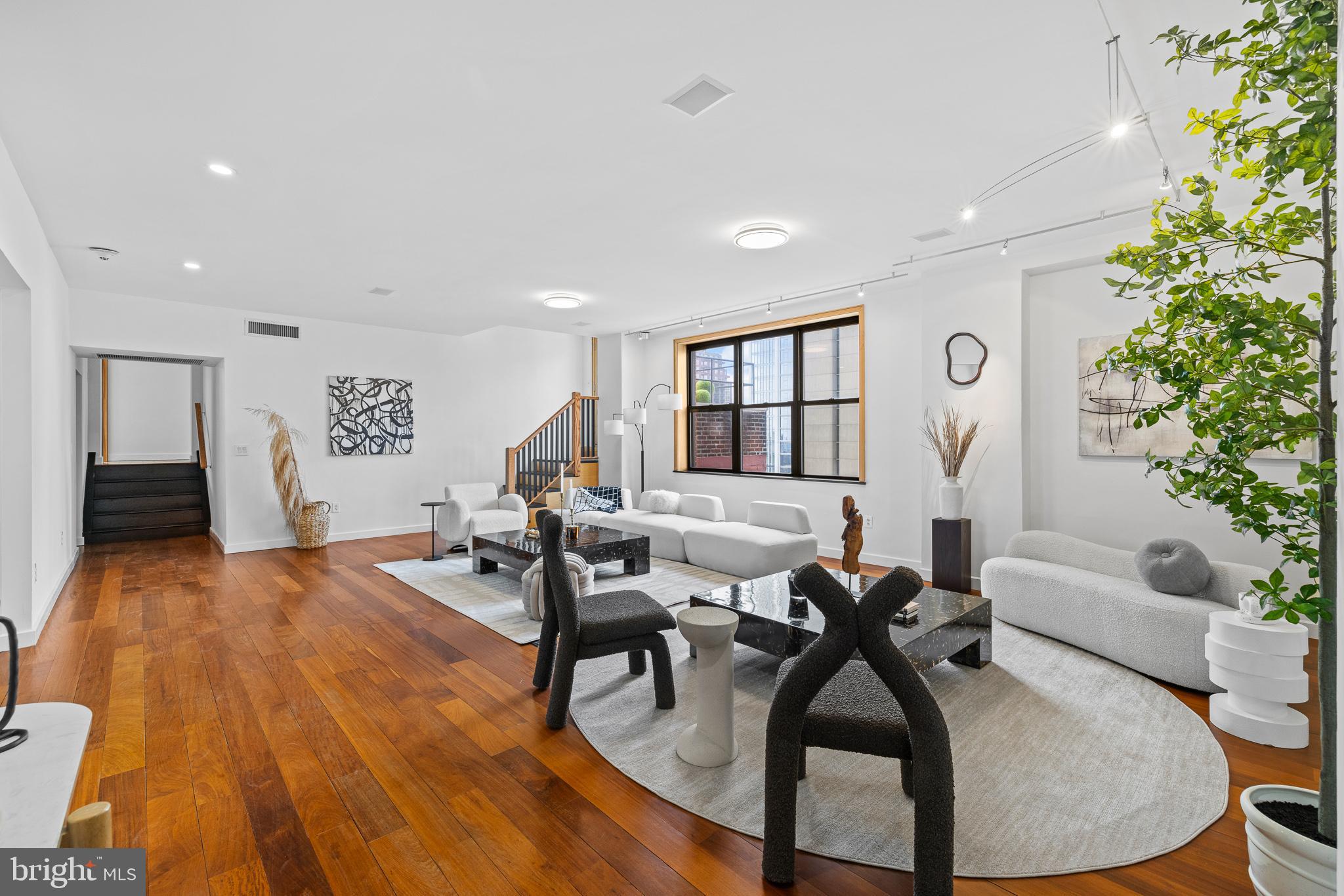 250 S 13TH STREET 14A