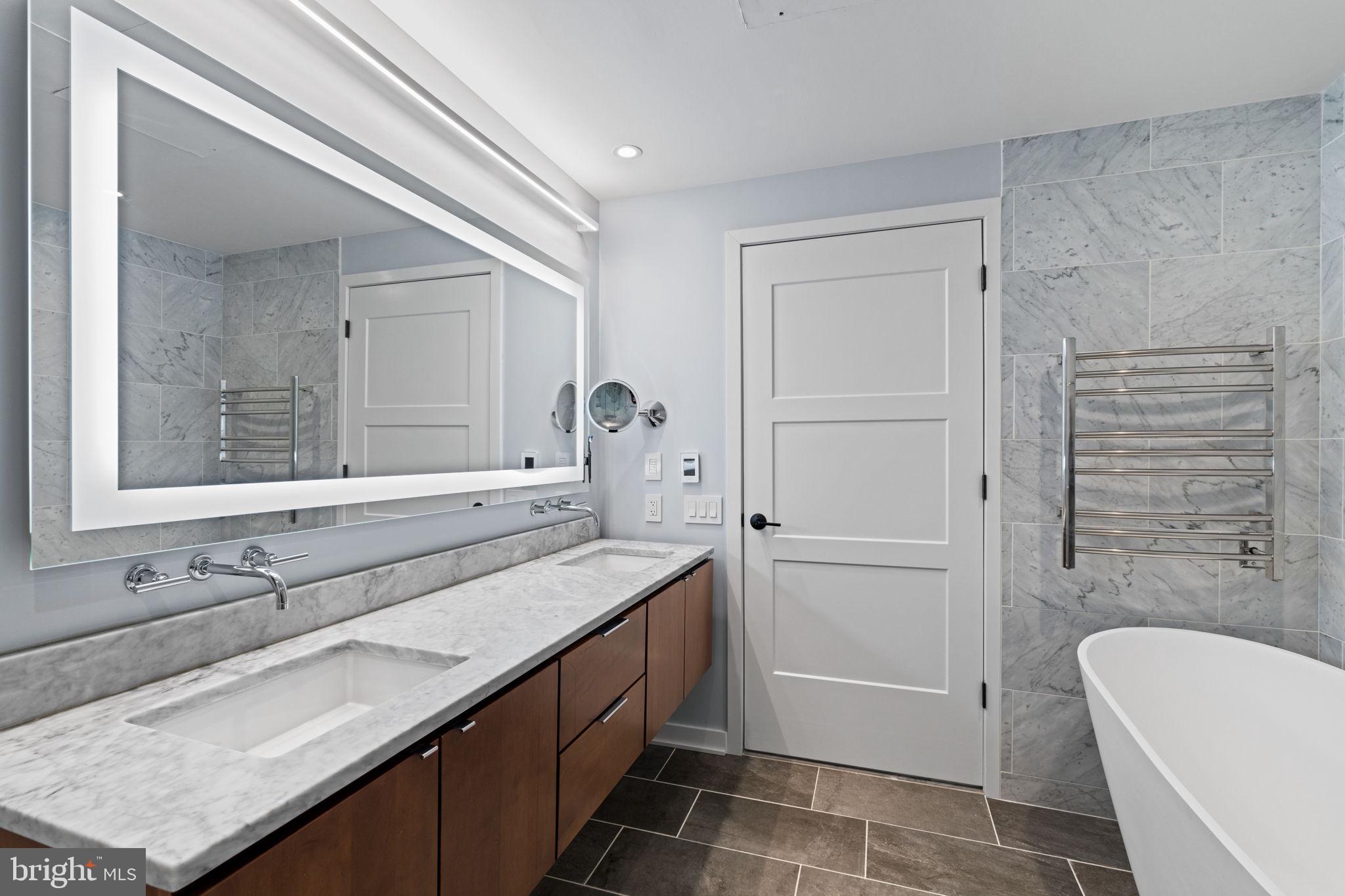 2101 MARKET STREET 602