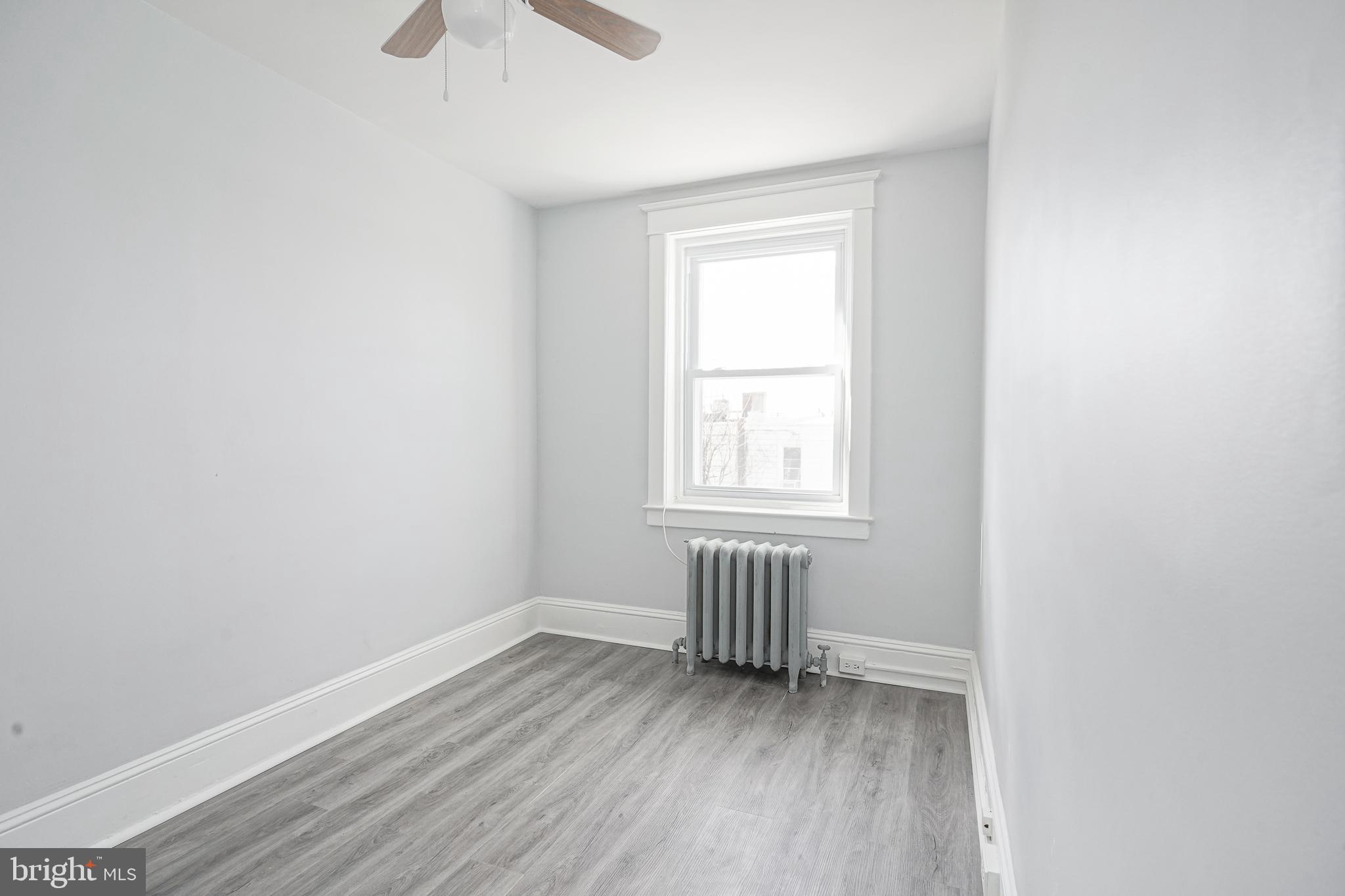 808 KENMORE ROAD