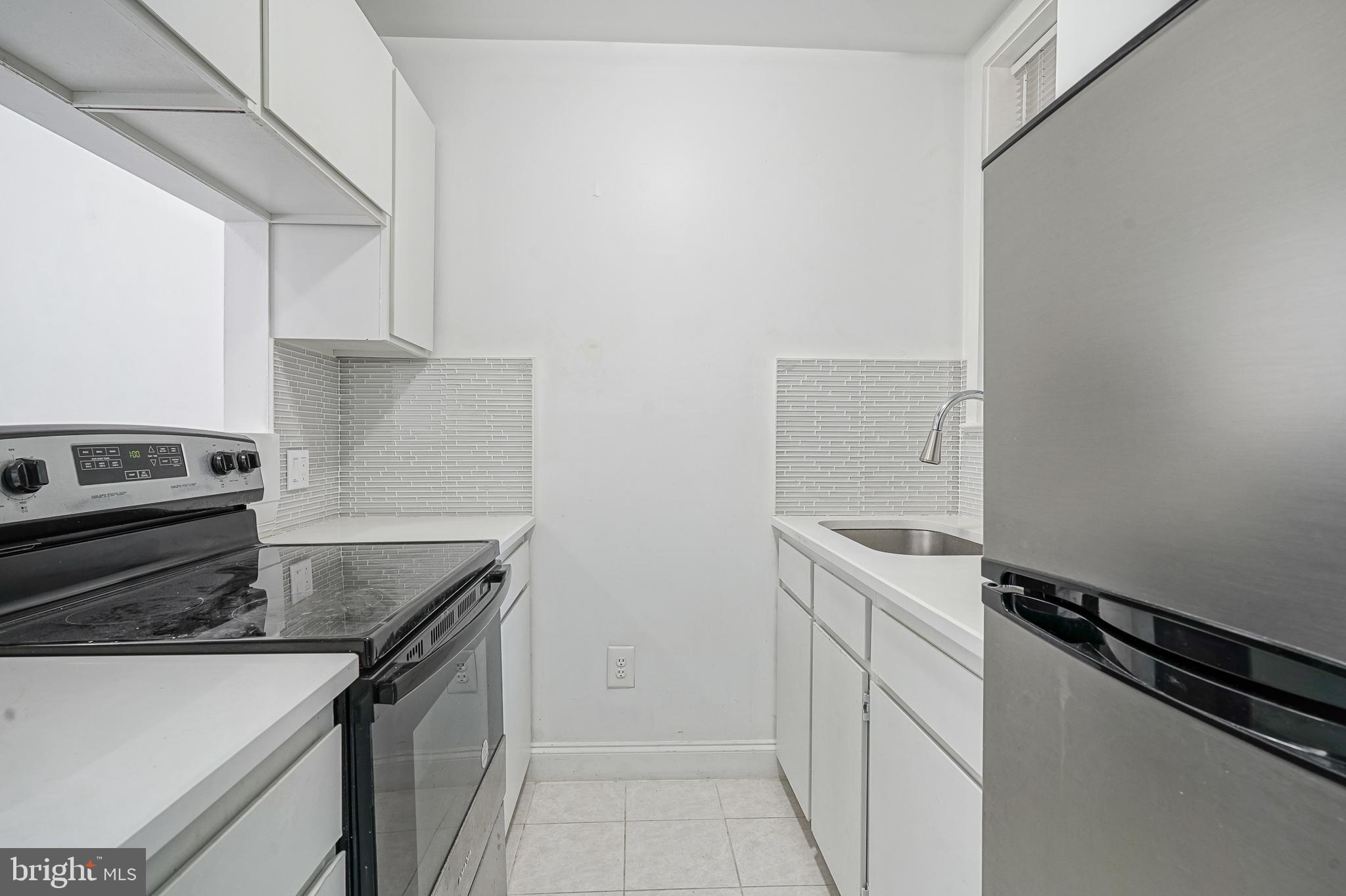 672 N 19TH STREET
