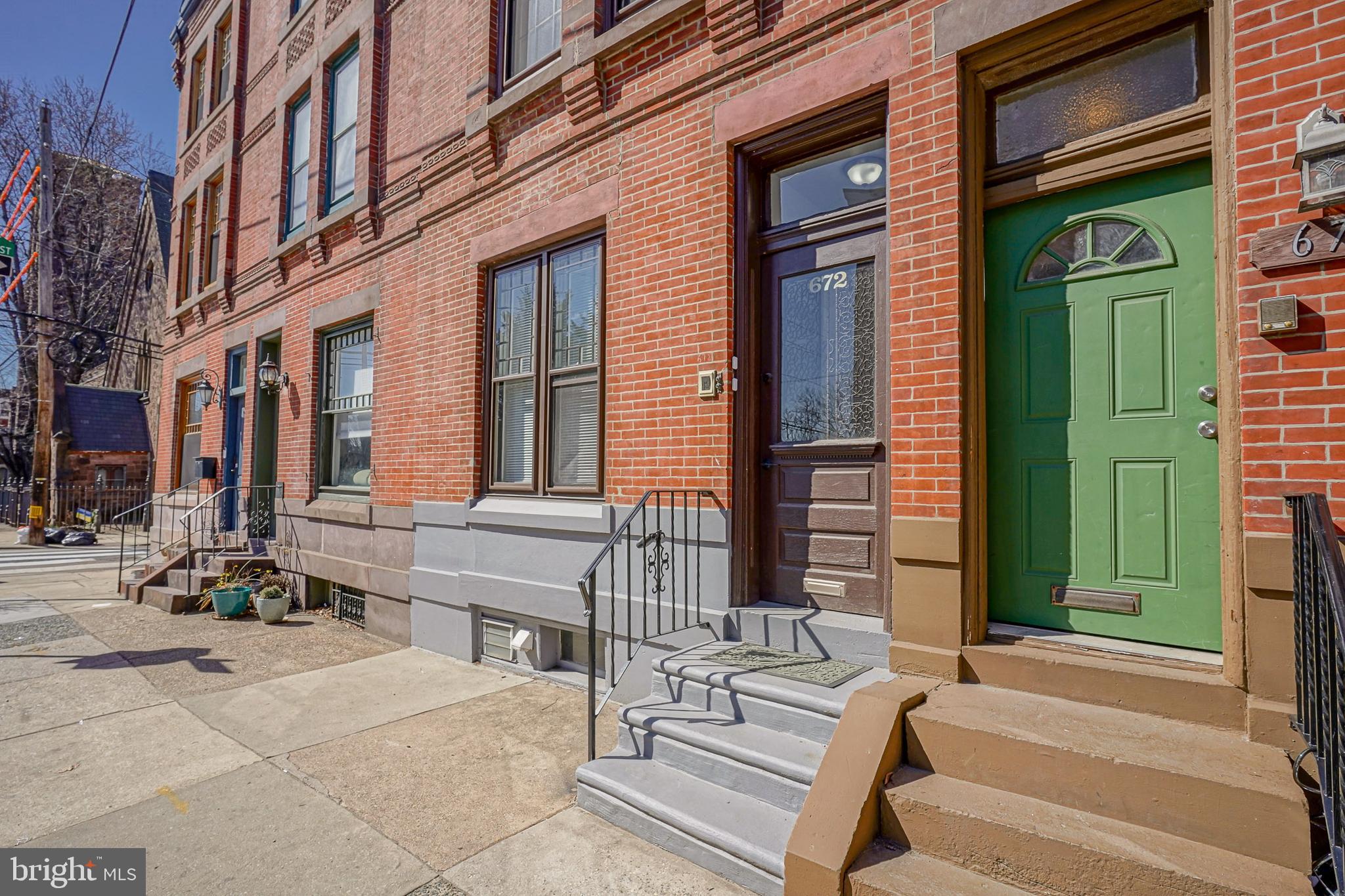 672 N 19TH STREET