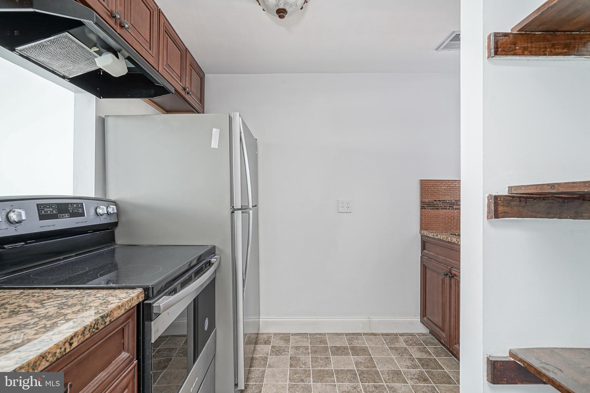 672 N 19TH STREET