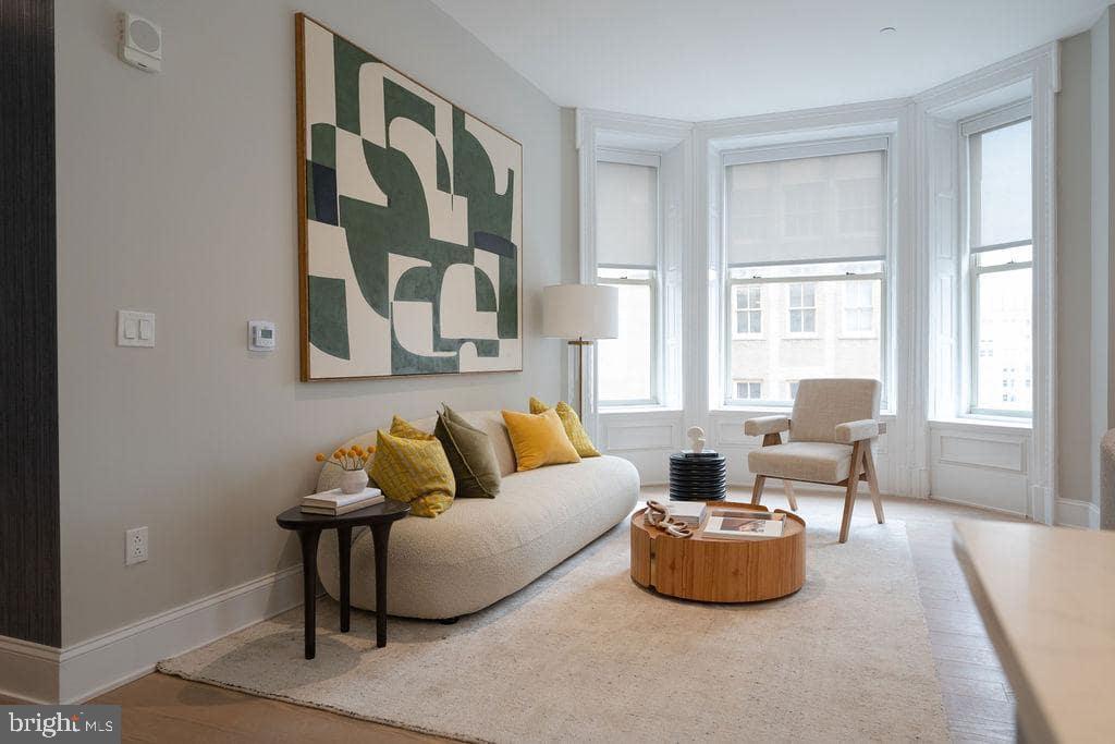 200 S BROAD ST #1001