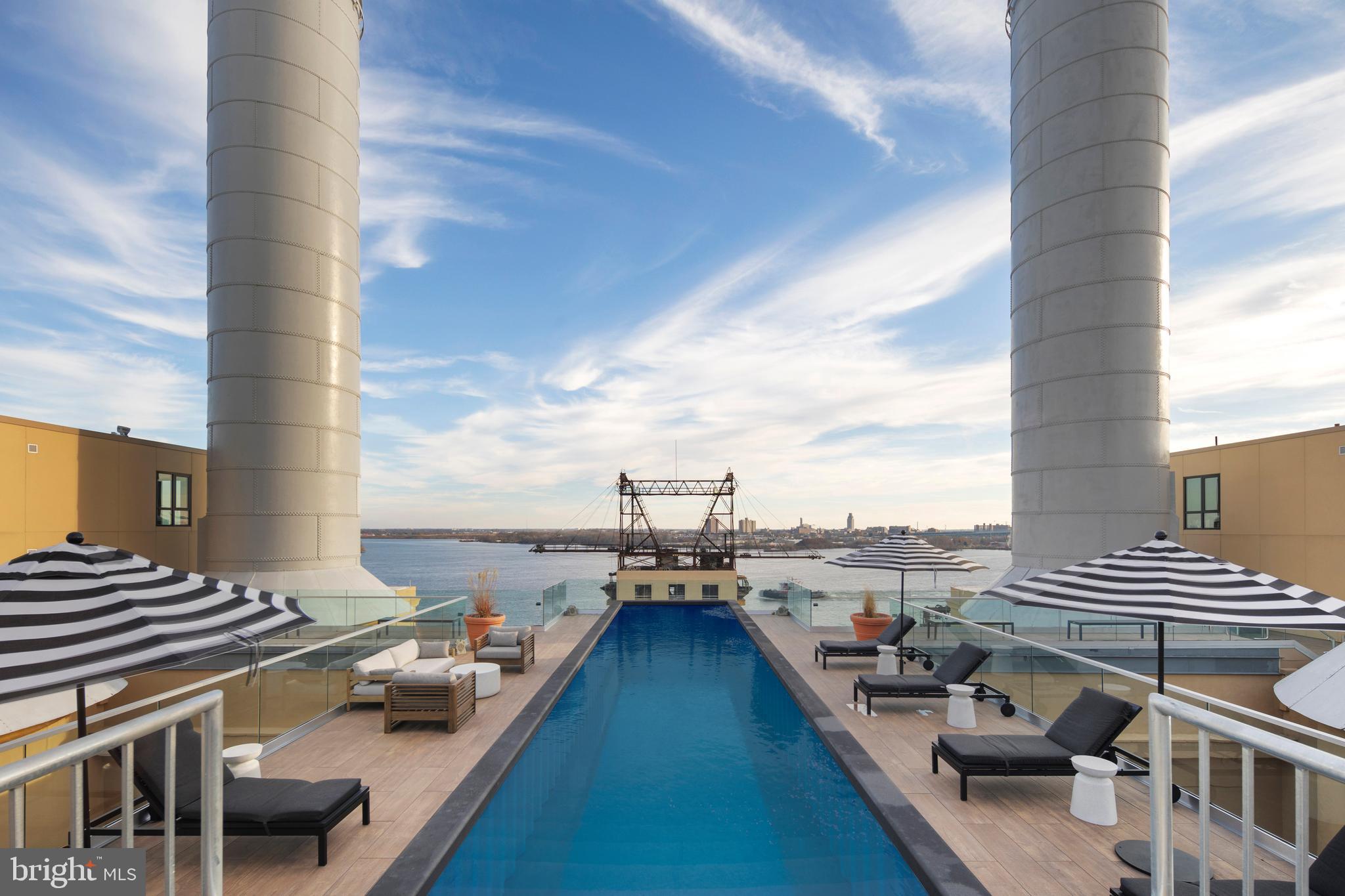 1325 N BEACH ST #725