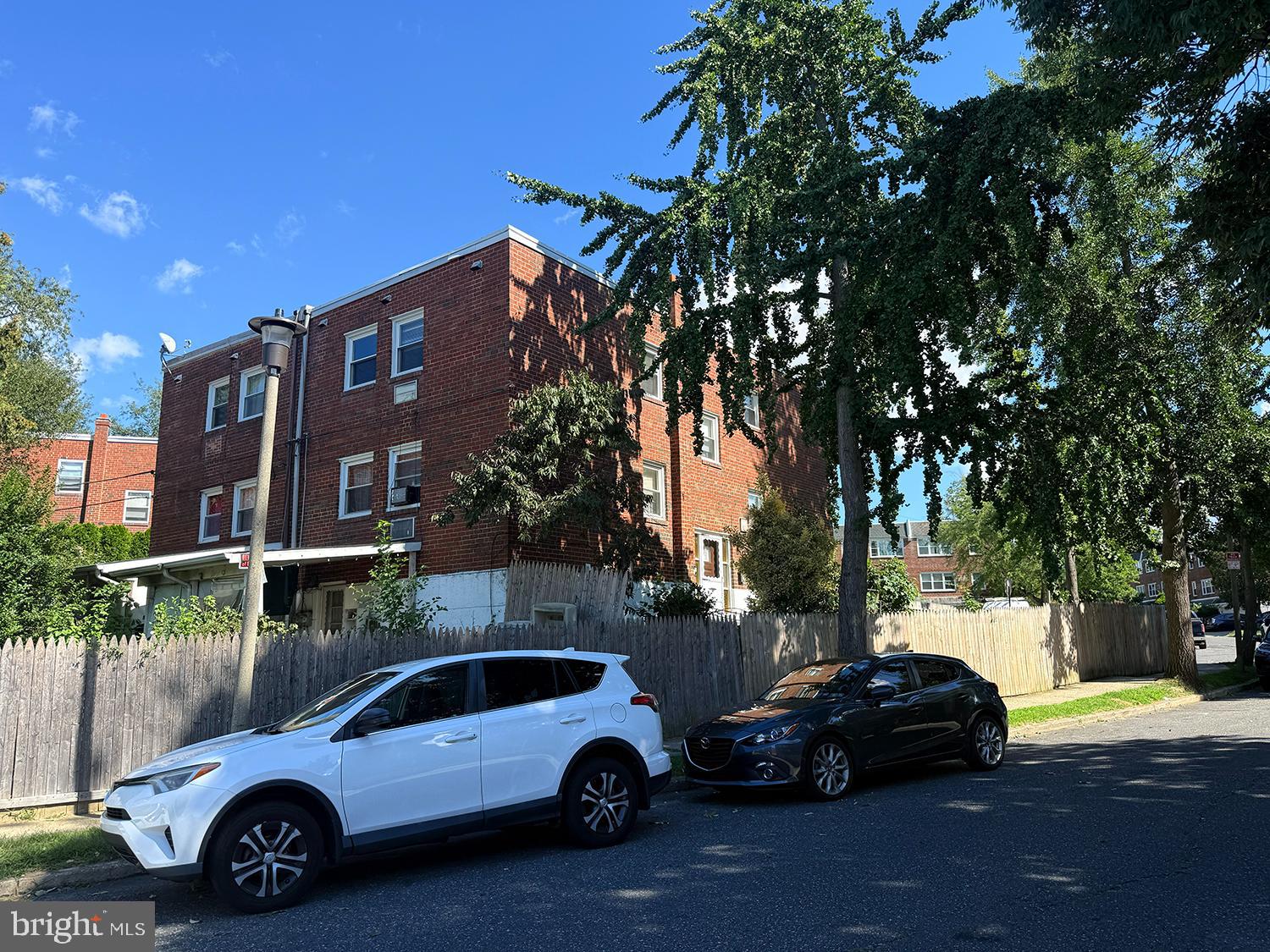 213 ROBINA TERRACE