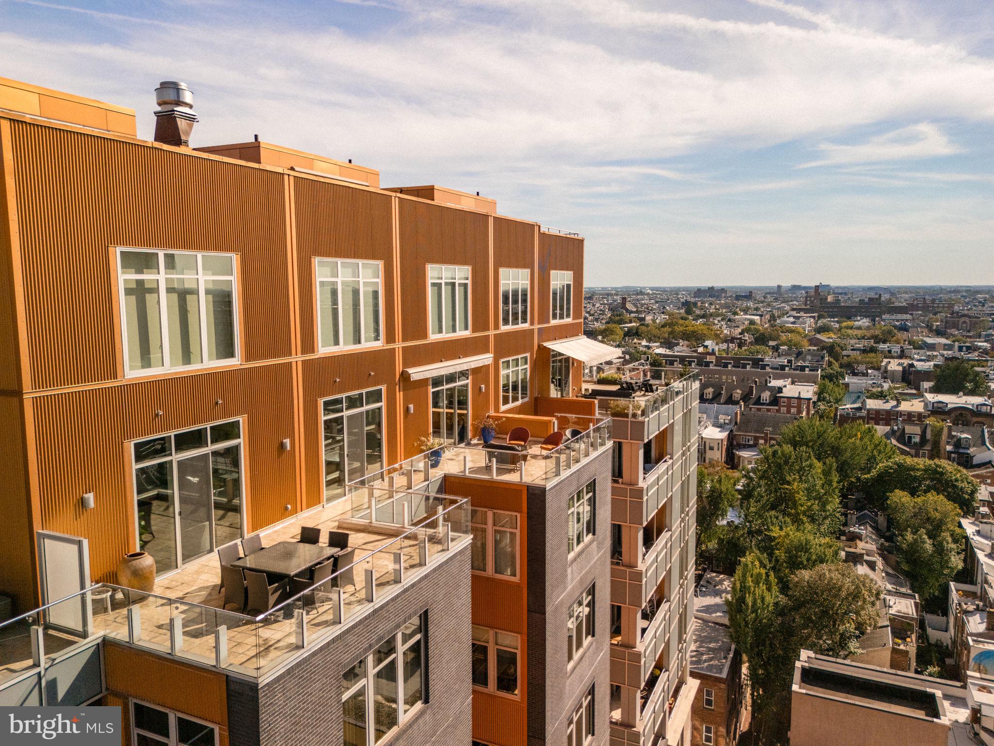 1111 LOCUST STREET PH10D